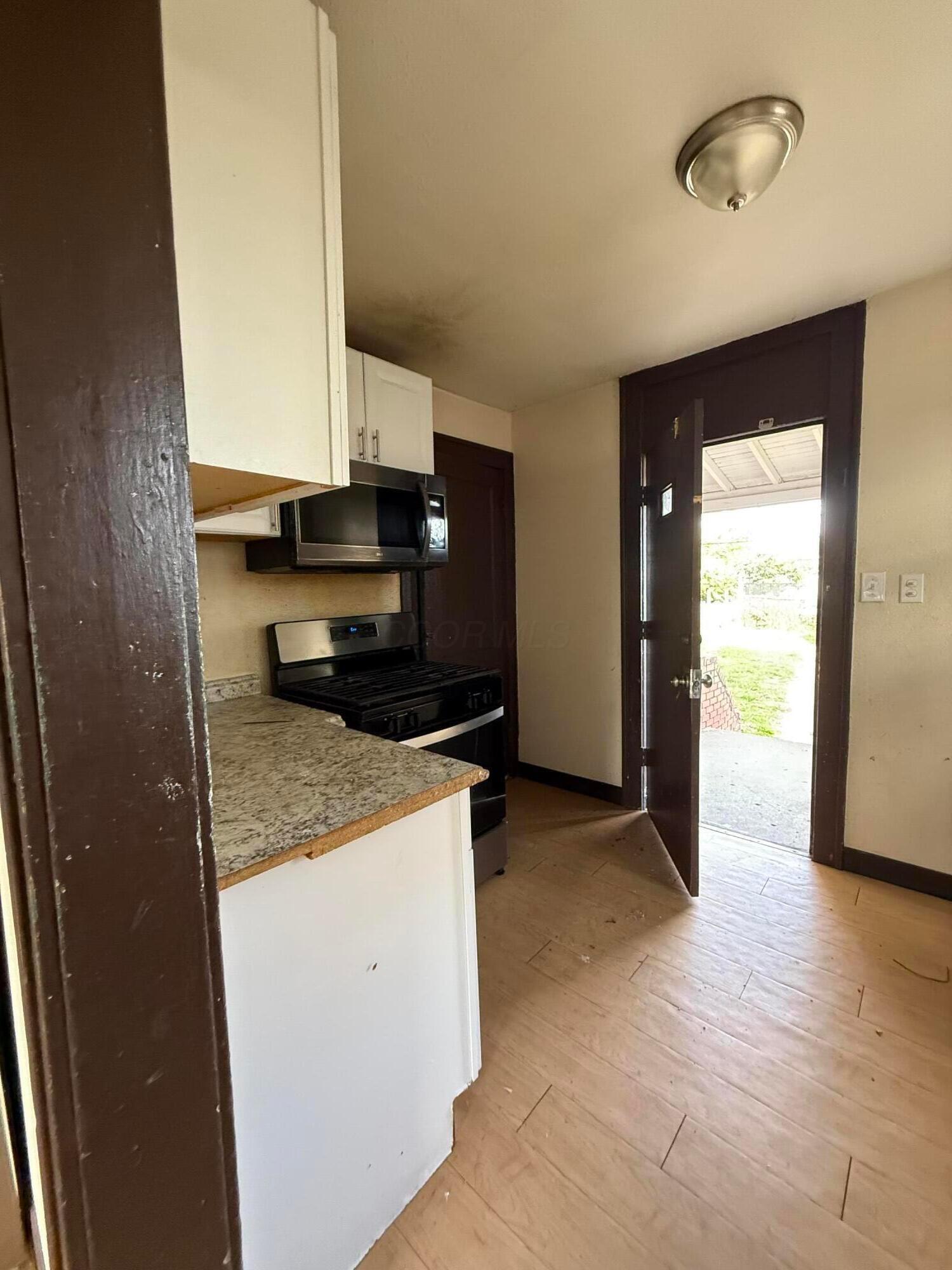 1112 Peters Avenue, Columbus