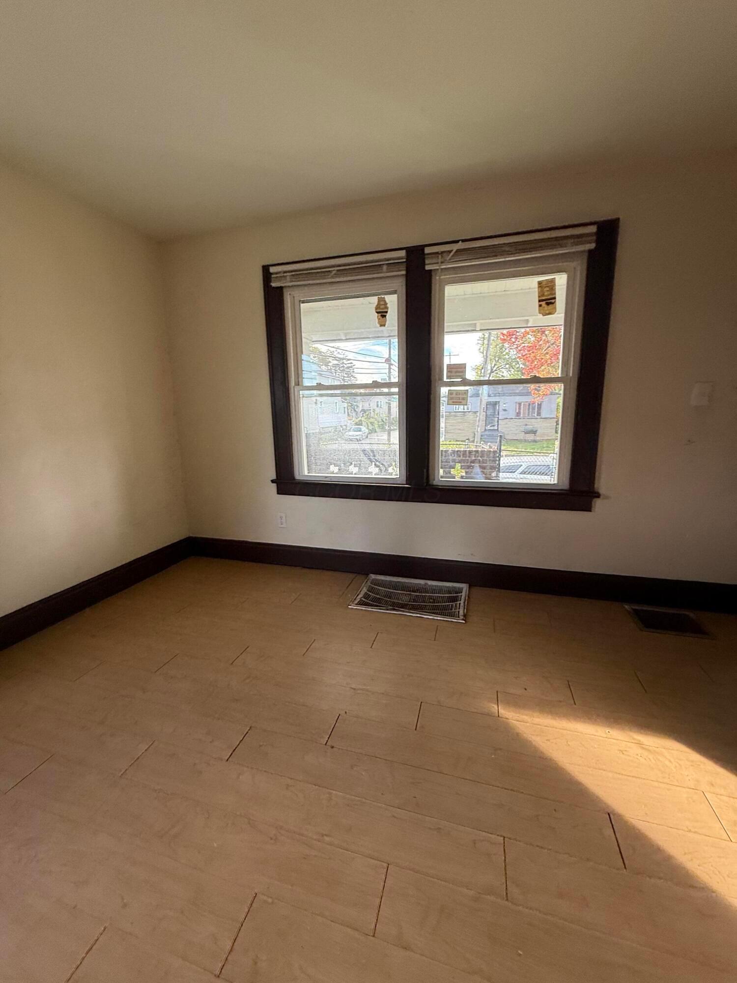 1112 Peters Avenue, Columbus