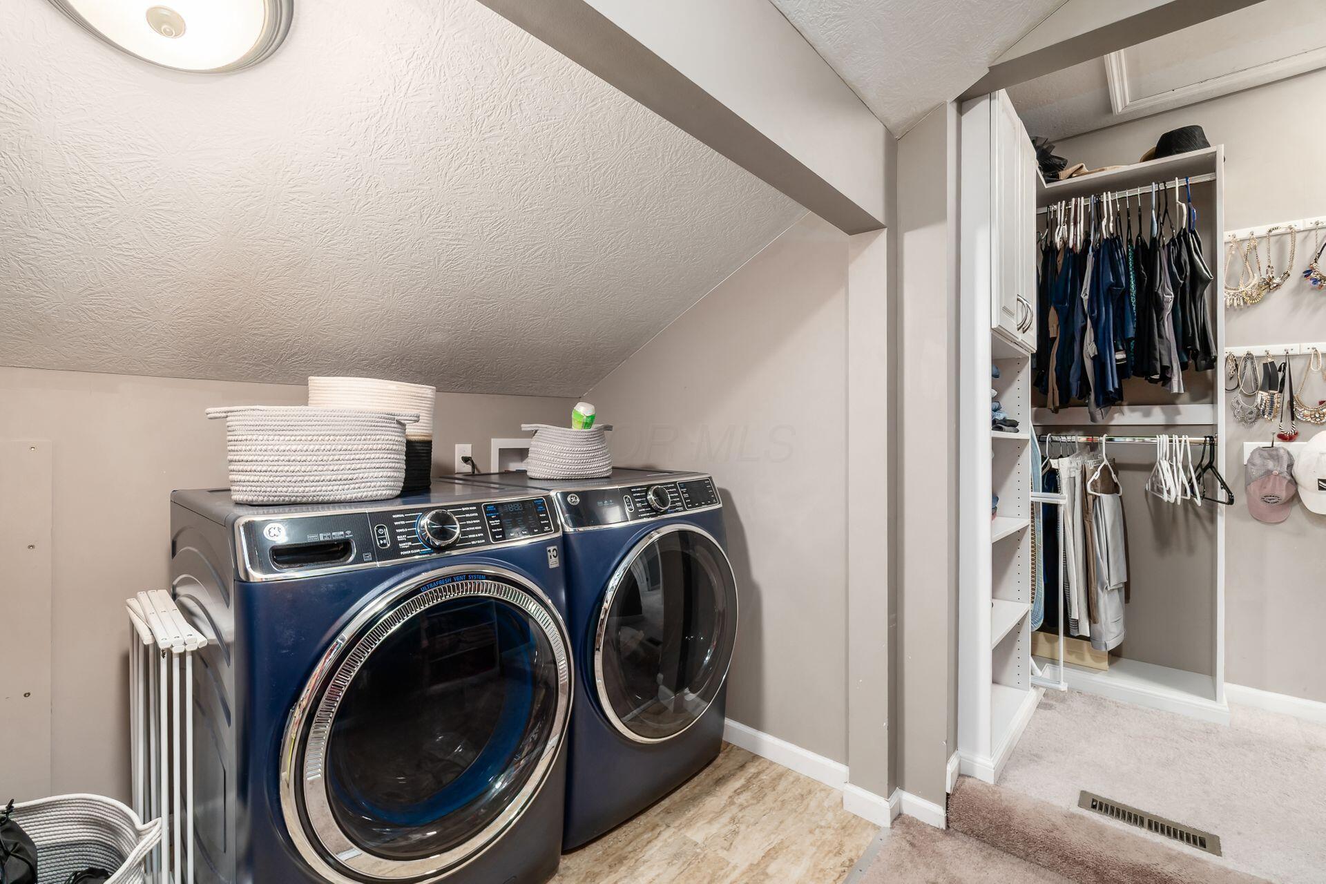 2160 Pleasant Colony Drive, Lewis Center