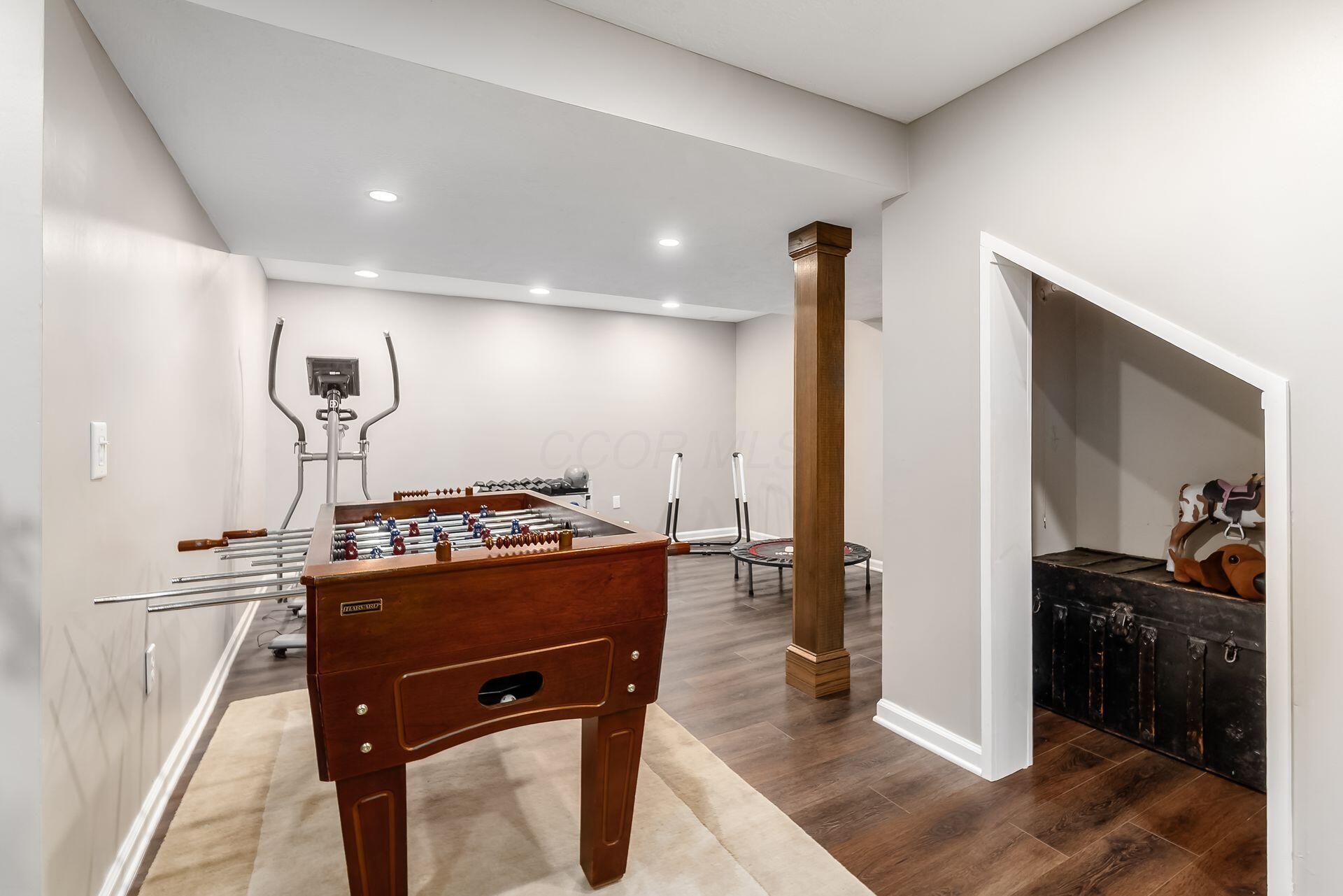 2160 Pleasant Colony Drive, Lewis Center