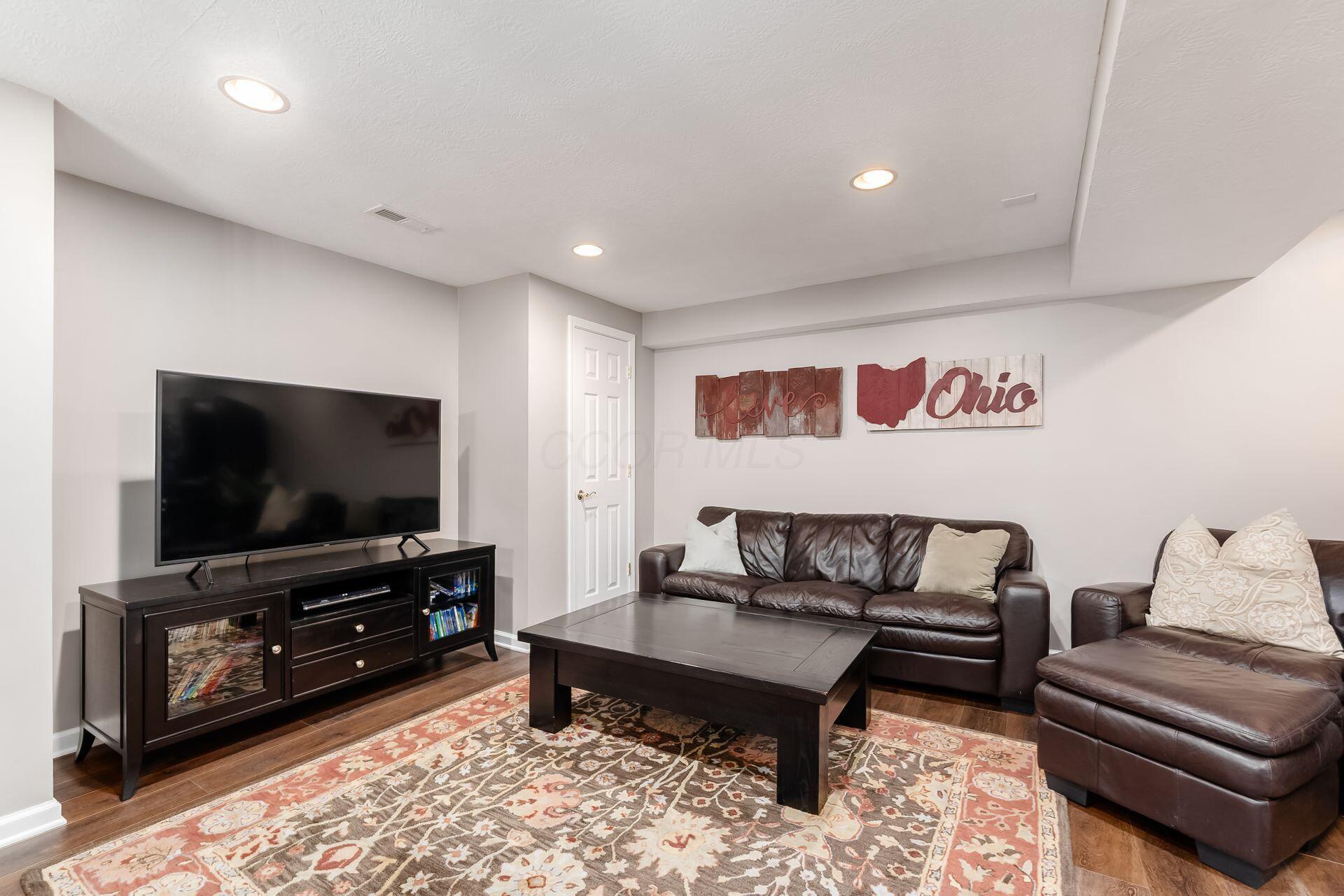 2160 Pleasant Colony Drive, Lewis Center