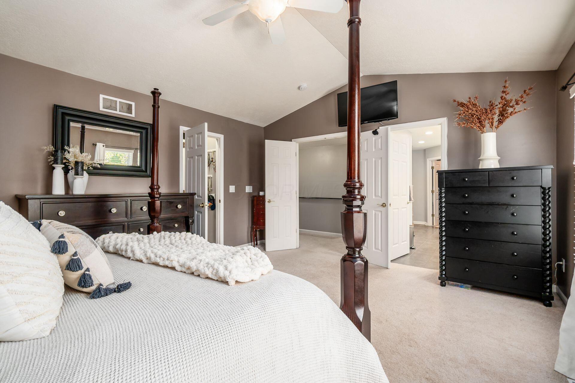 2160 Pleasant Colony Drive, Lewis Center