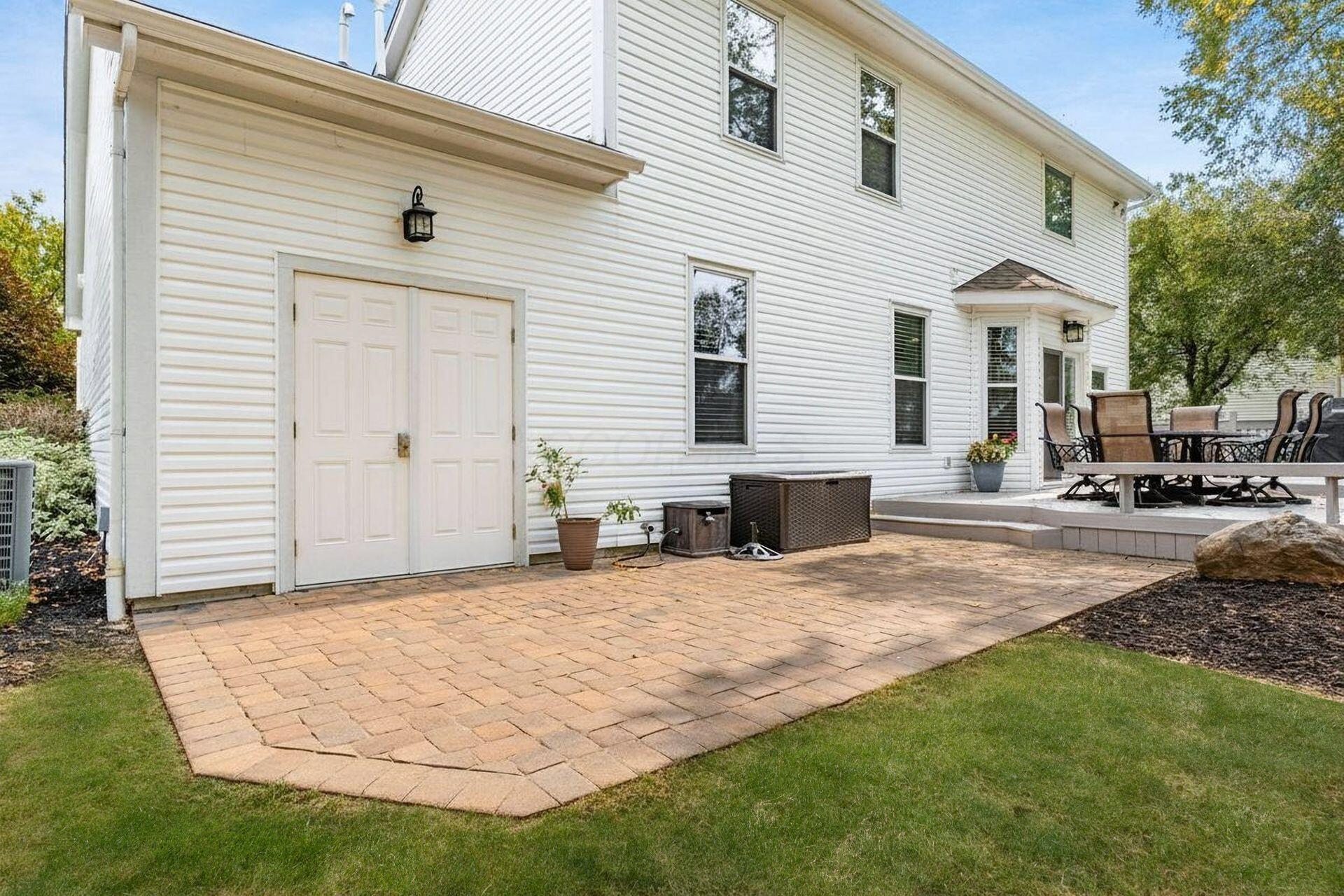 2160 Pleasant Colony Drive, Lewis Center