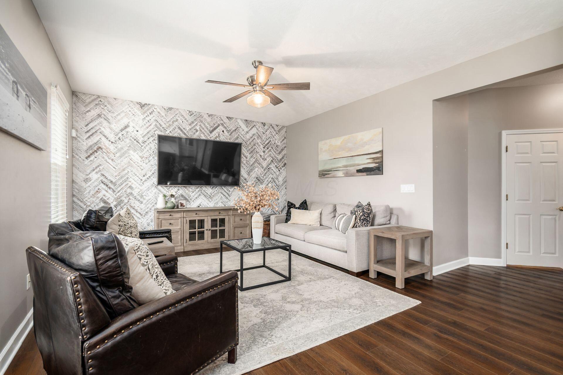 2160 Pleasant Colony Drive, Lewis Center