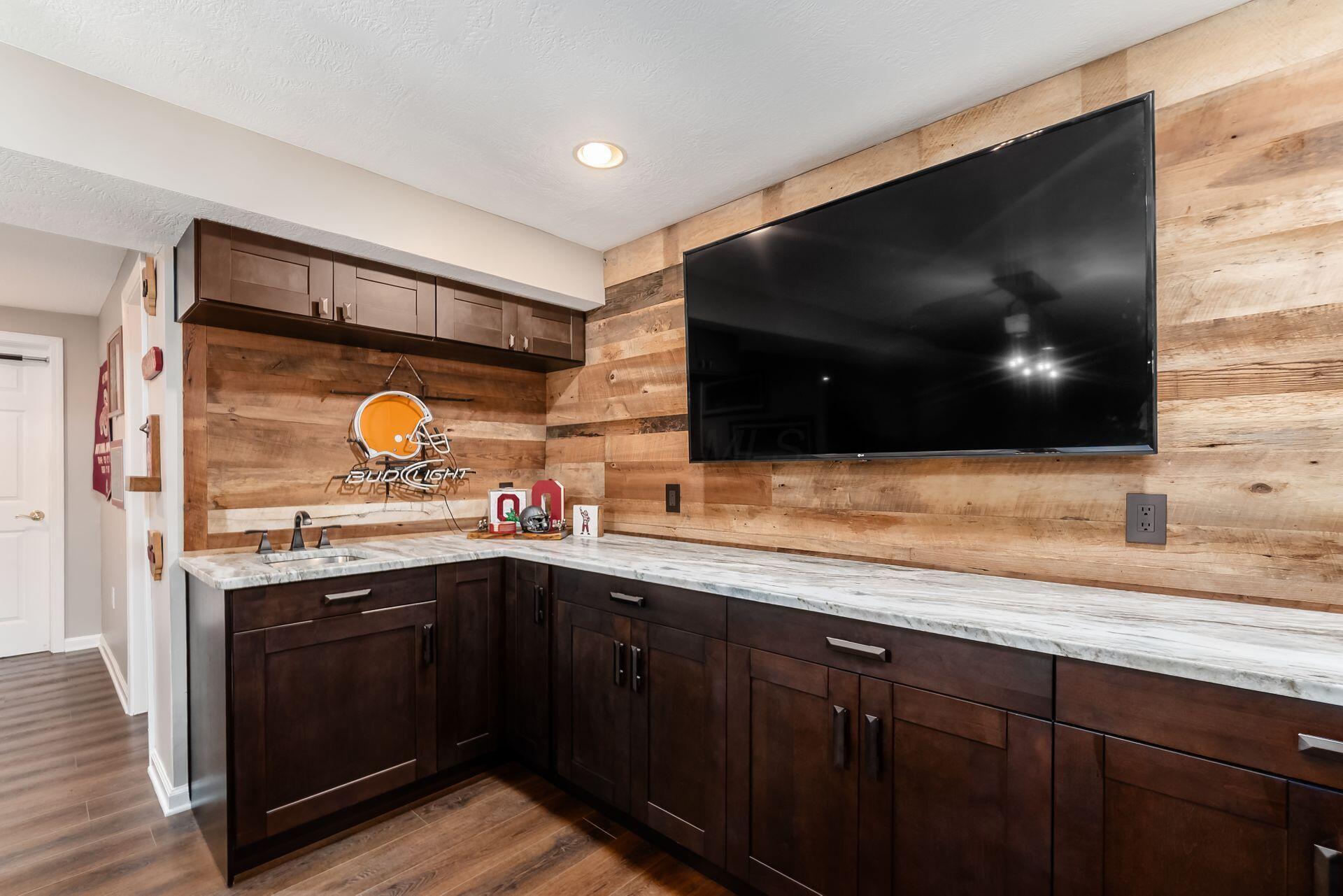 2160 Pleasant Colony Drive, Lewis Center