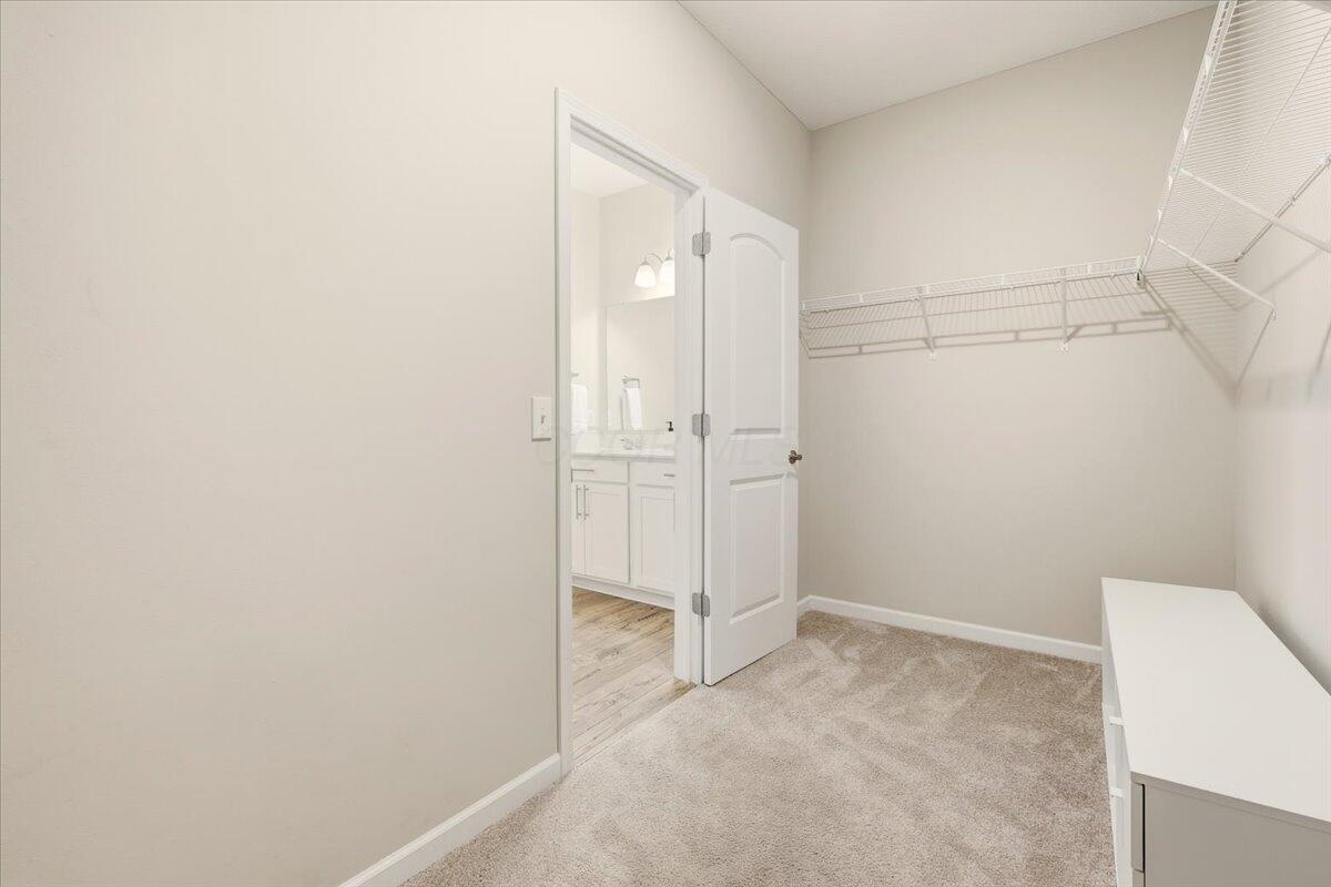 279 Mannaseh Drive W
