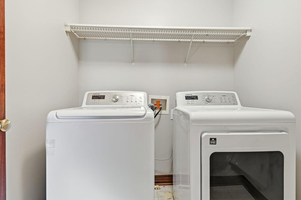 5186 Copper Creek Drive