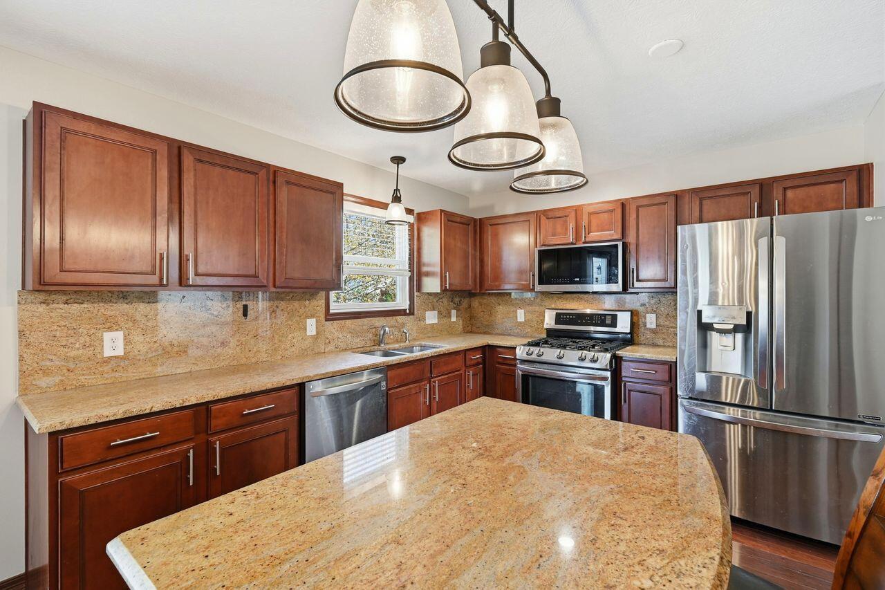 5186 Copper Creek Drive