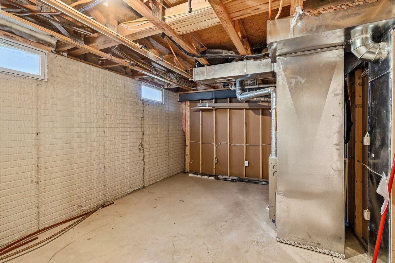 5186 Copper Creek Drive