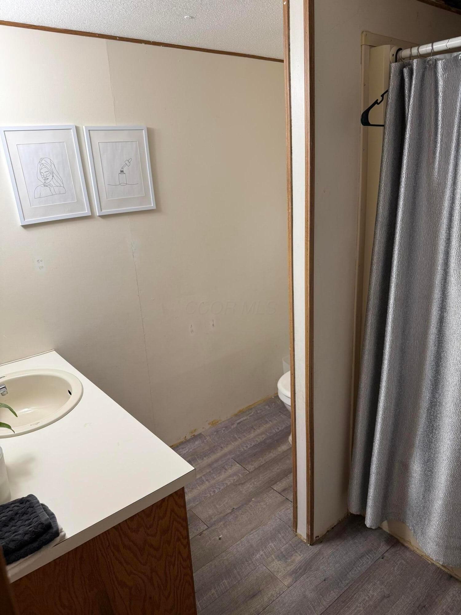 4715 Sullivant Avenue, 46