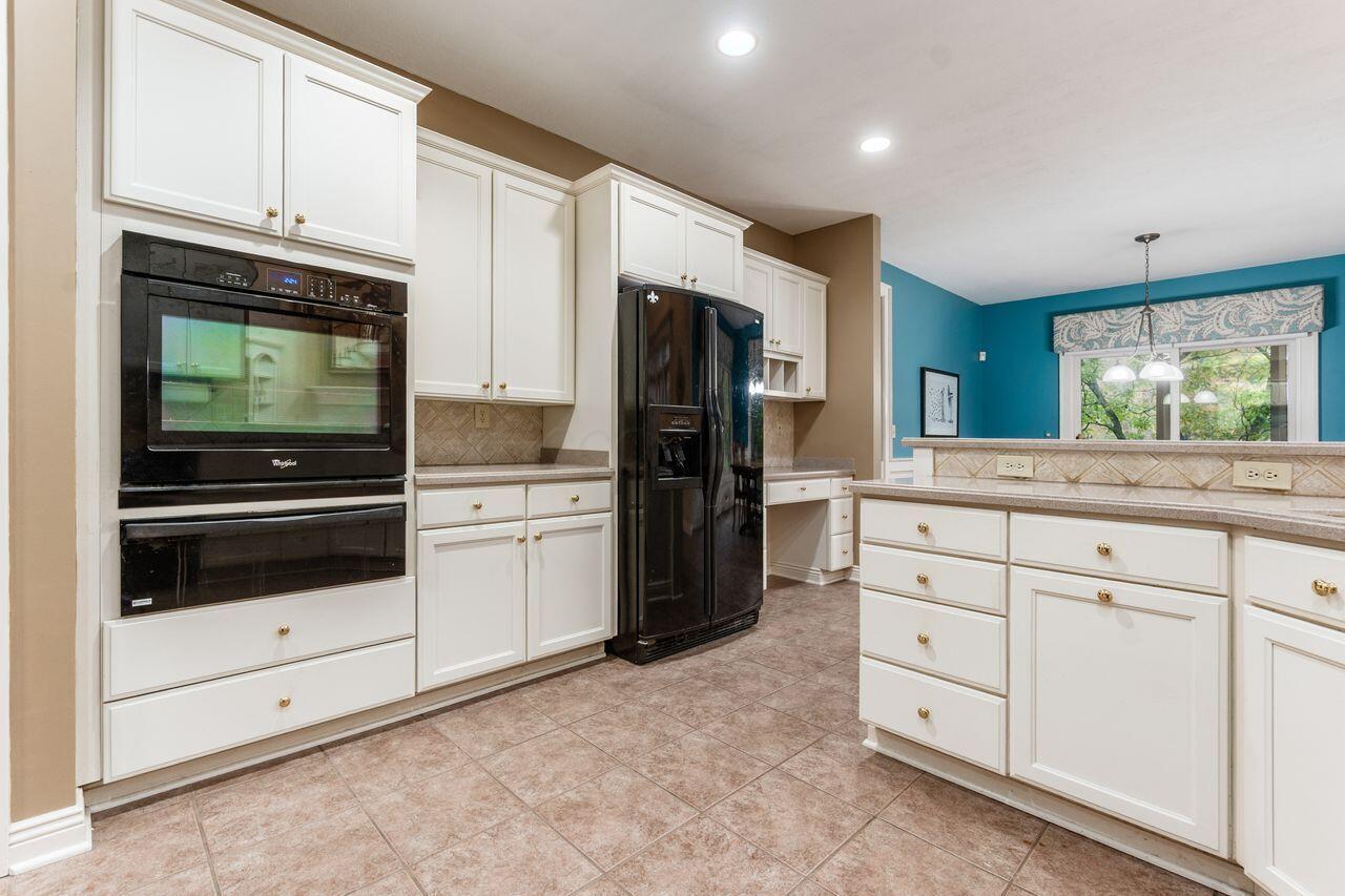 8255 Harvest Wind Drive