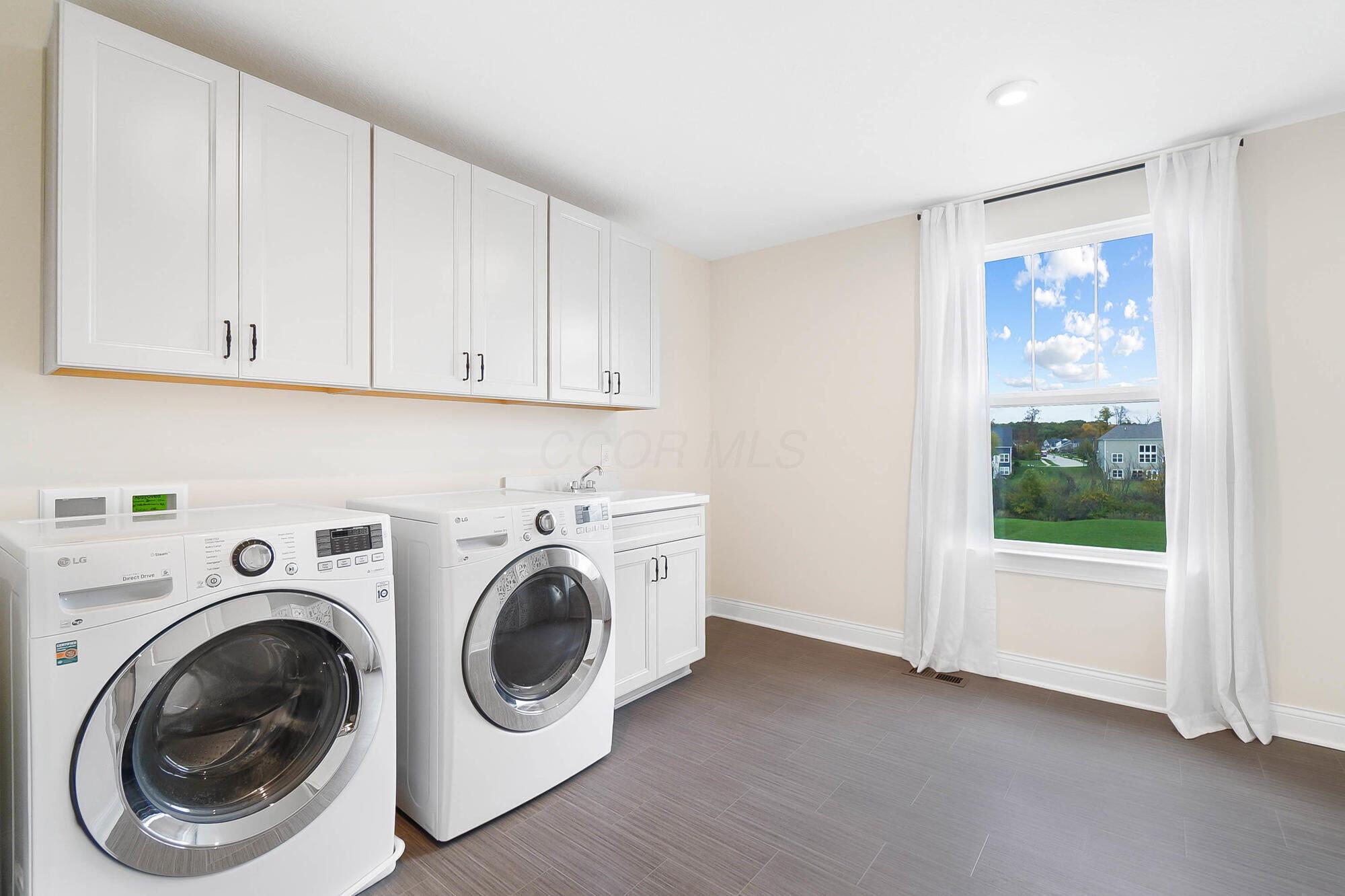 1199 Ravine View Drive