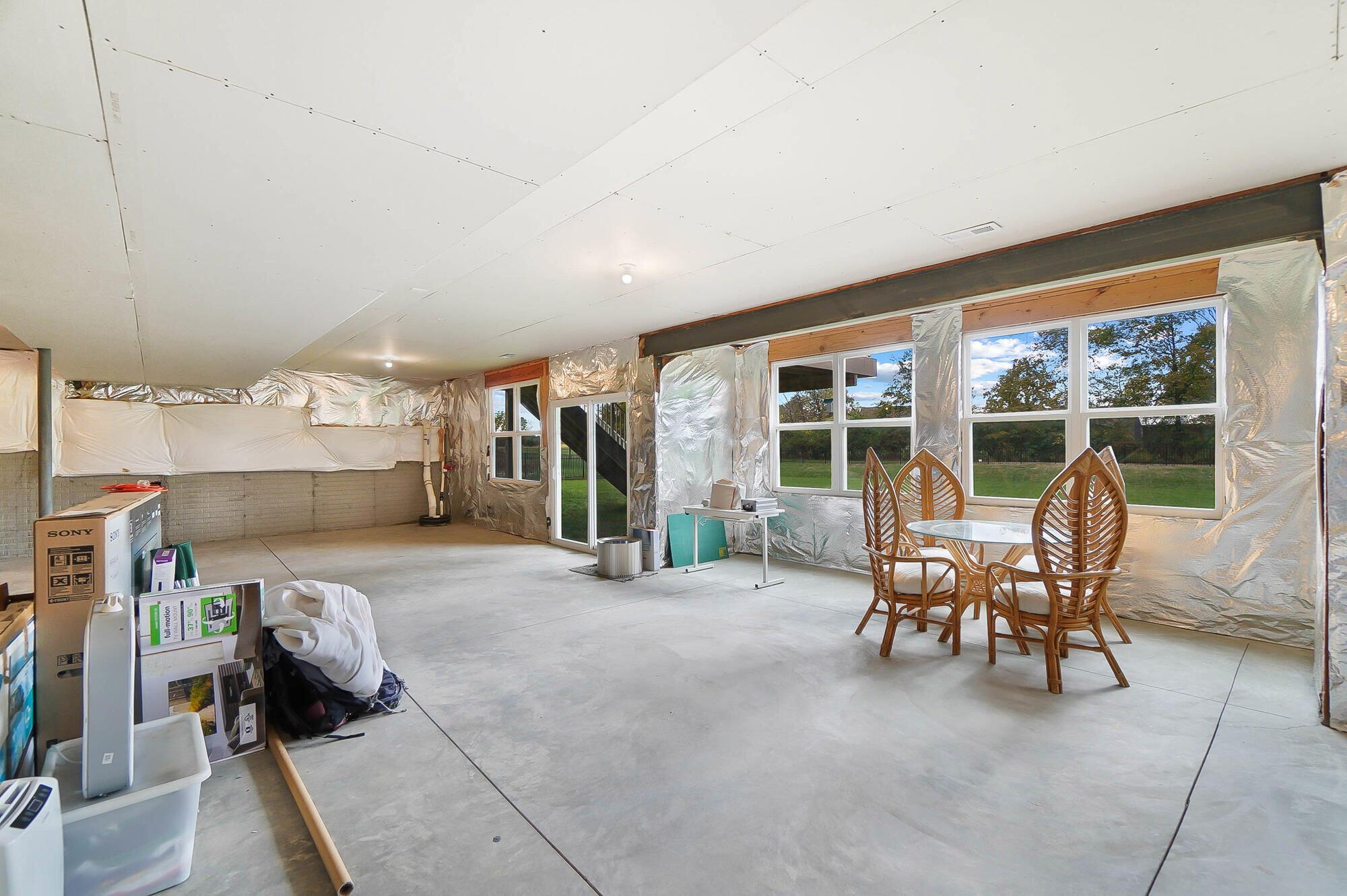 1199 Ravine View Drive