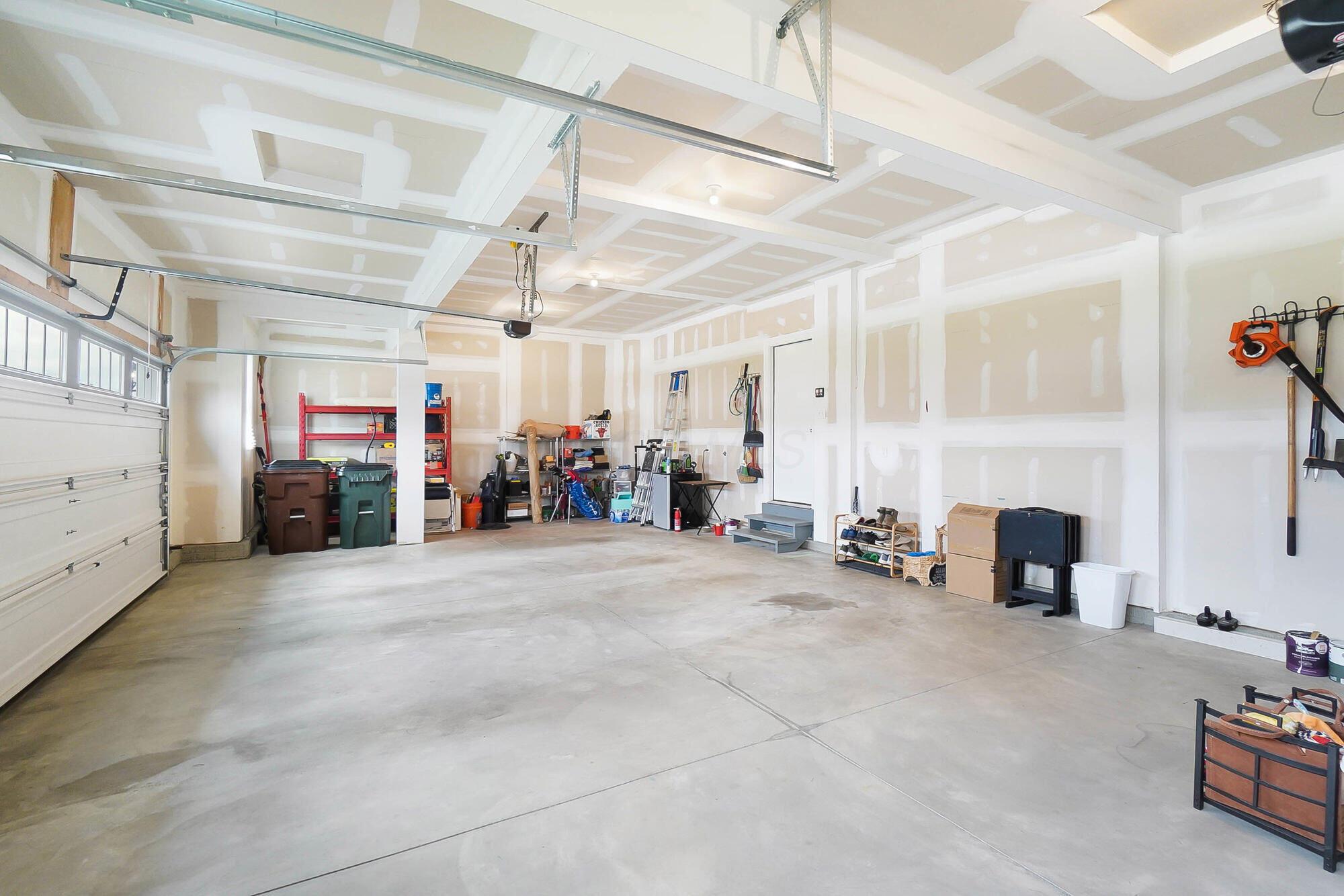 1199 Ravine View Drive