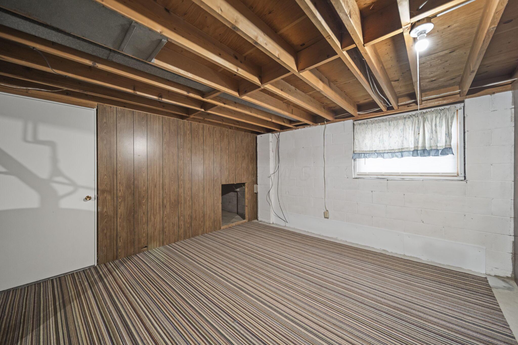 1047 Mulberry Road