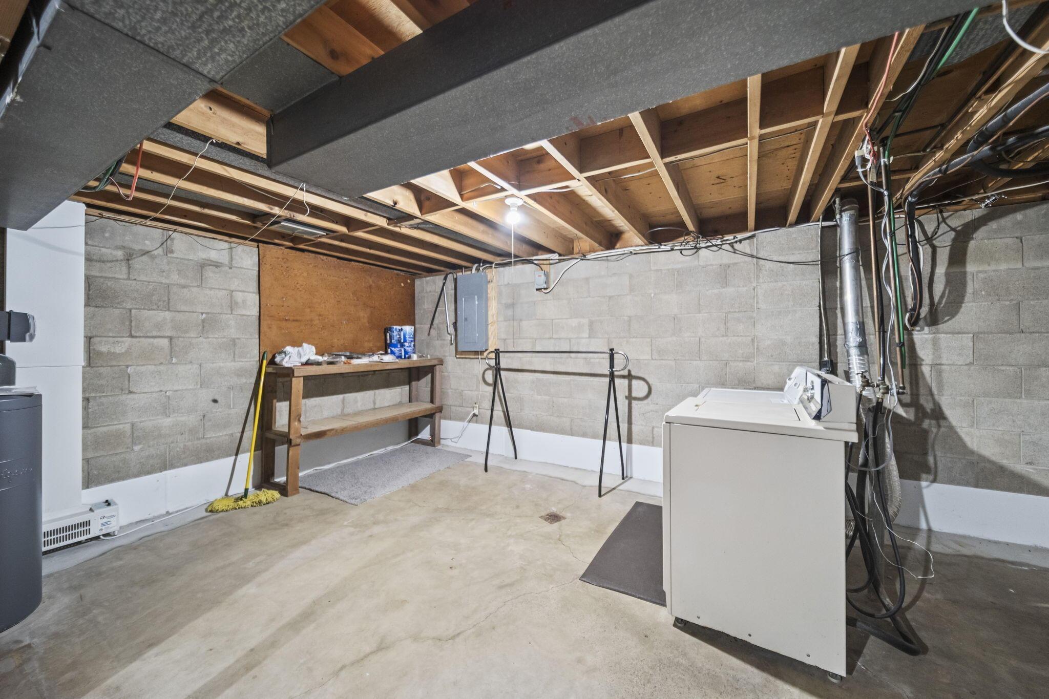 1047 Mulberry Road