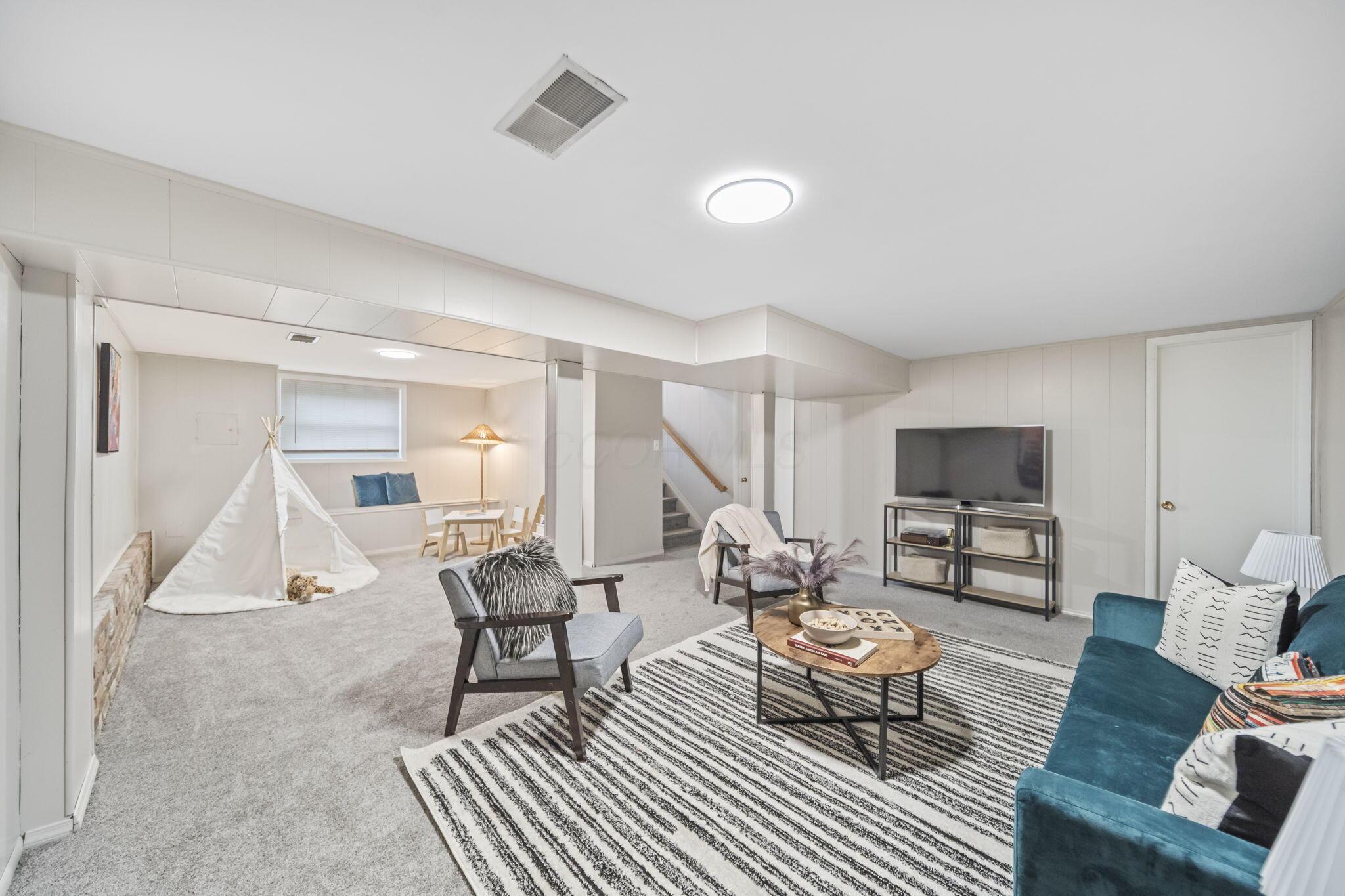 1047 Mulberry Road