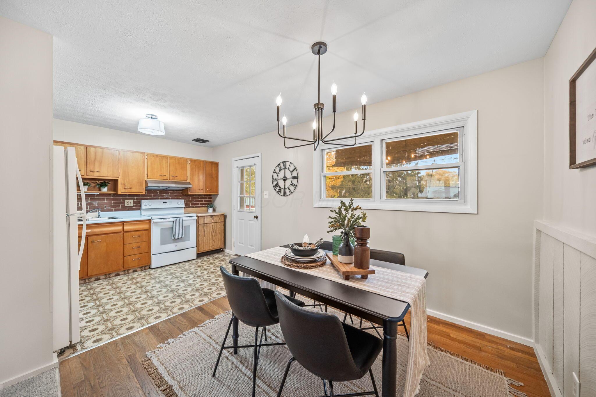 1047 Mulberry Road