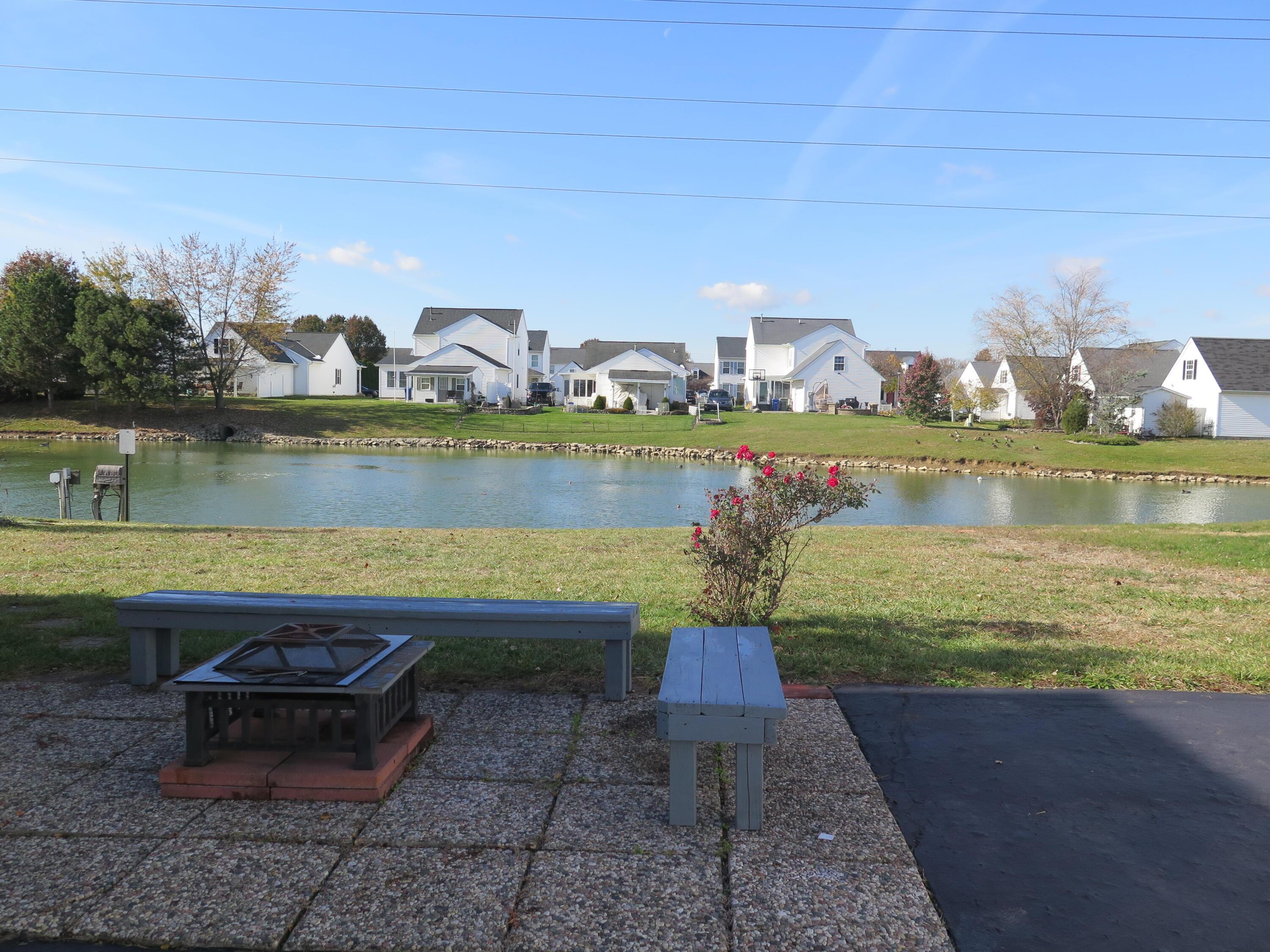 2487 Rosecrest Street