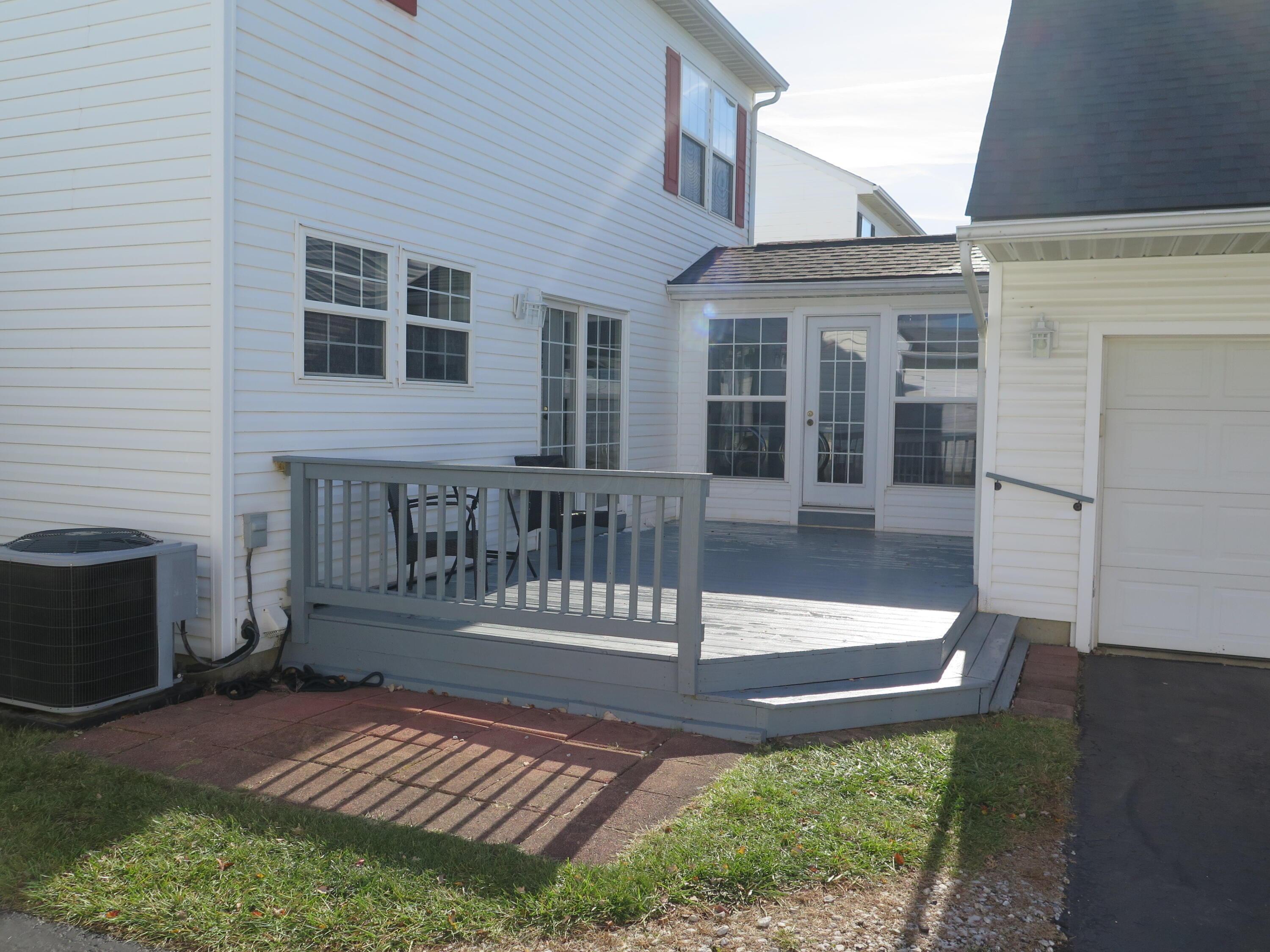 2487 Rosecrest Street