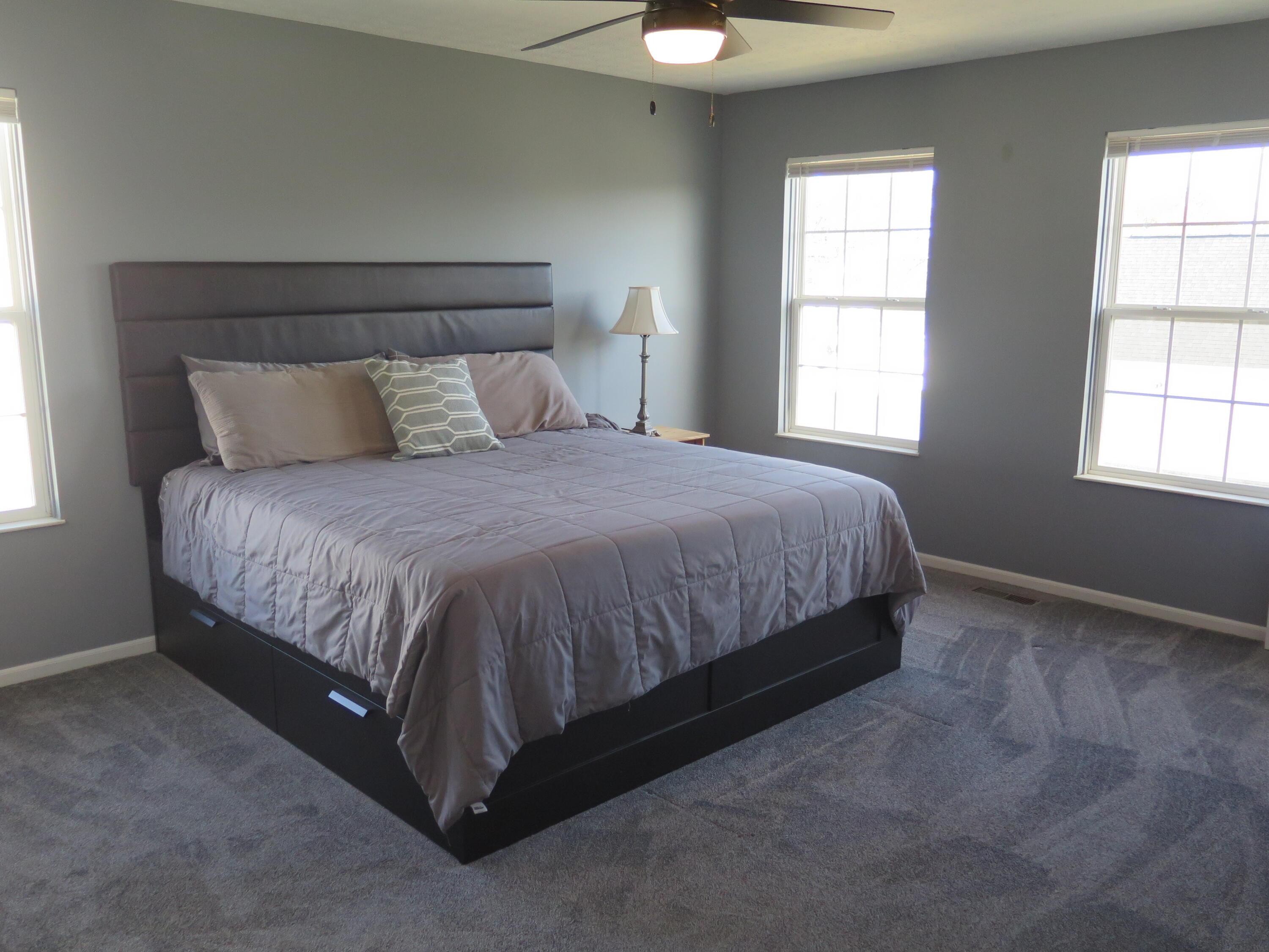 2487 Rosecrest Street