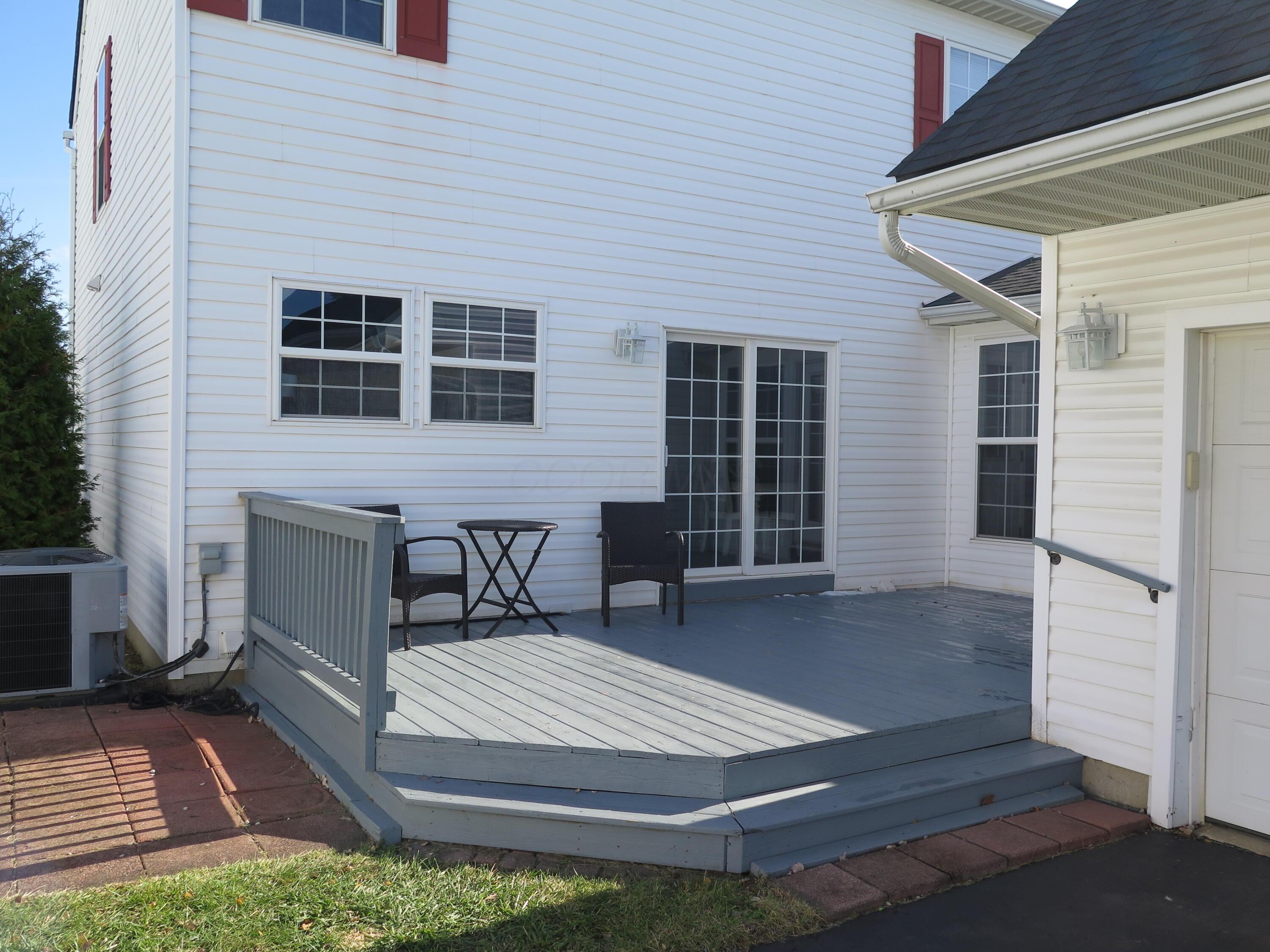 2487 Rosecrest Street