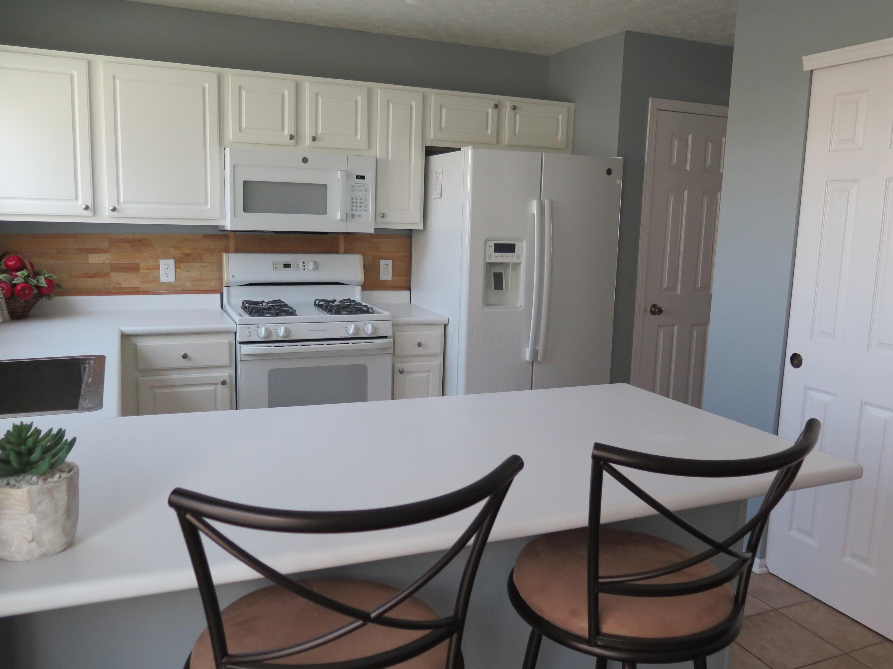 2487 Rosecrest Street