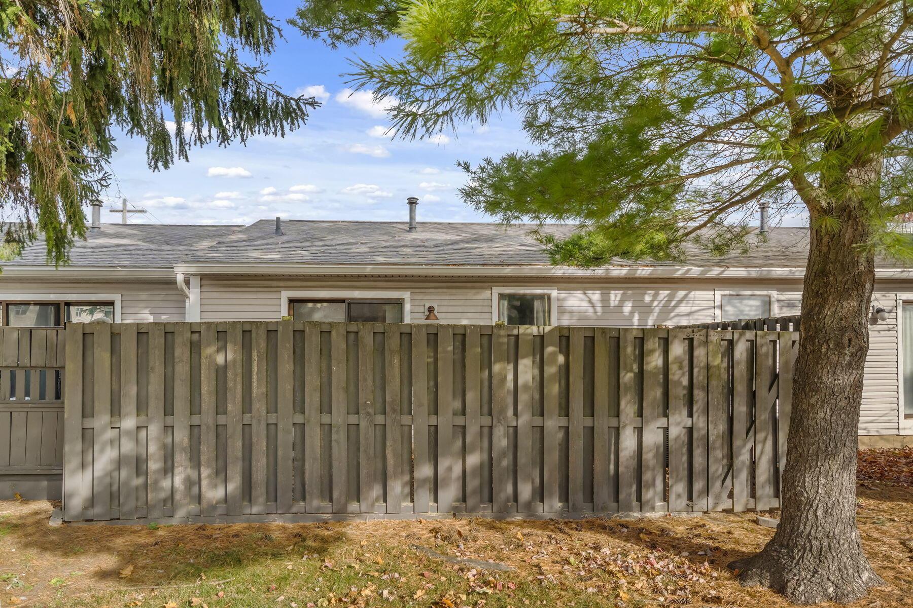 737 Plant Drive, 2C 2C