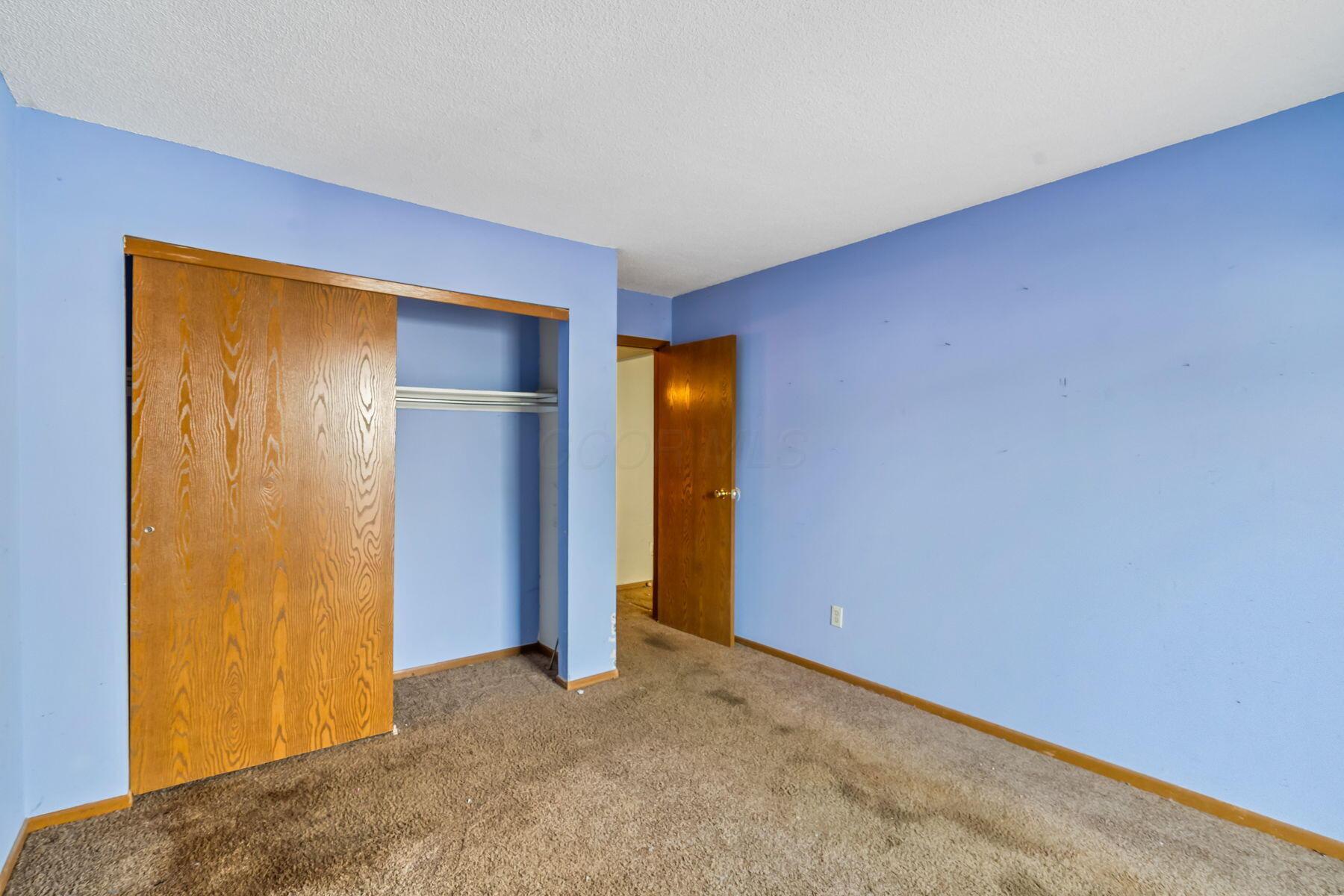 737 Plant Drive, 2C 2C