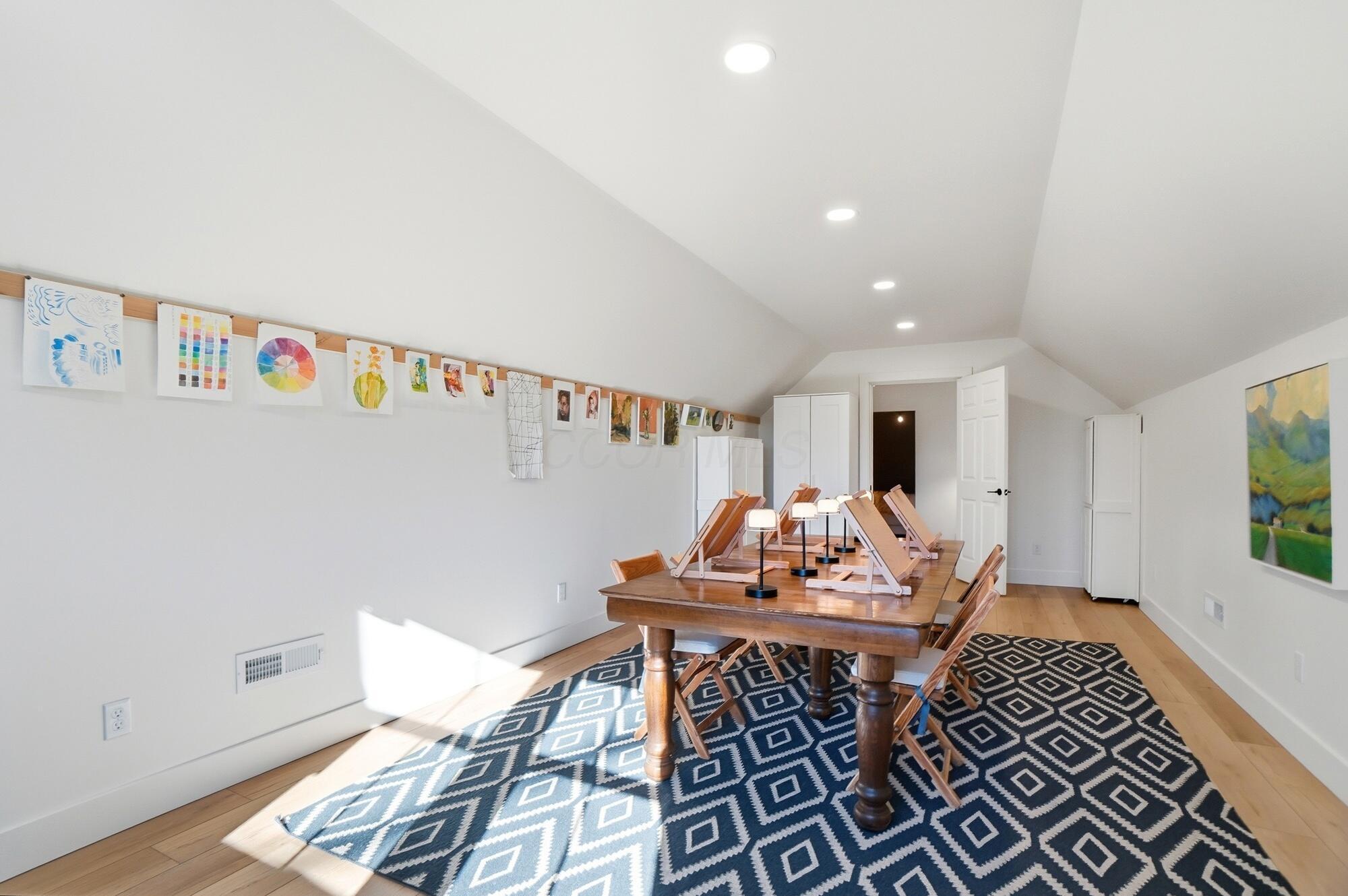 3411 Bunty Station Road