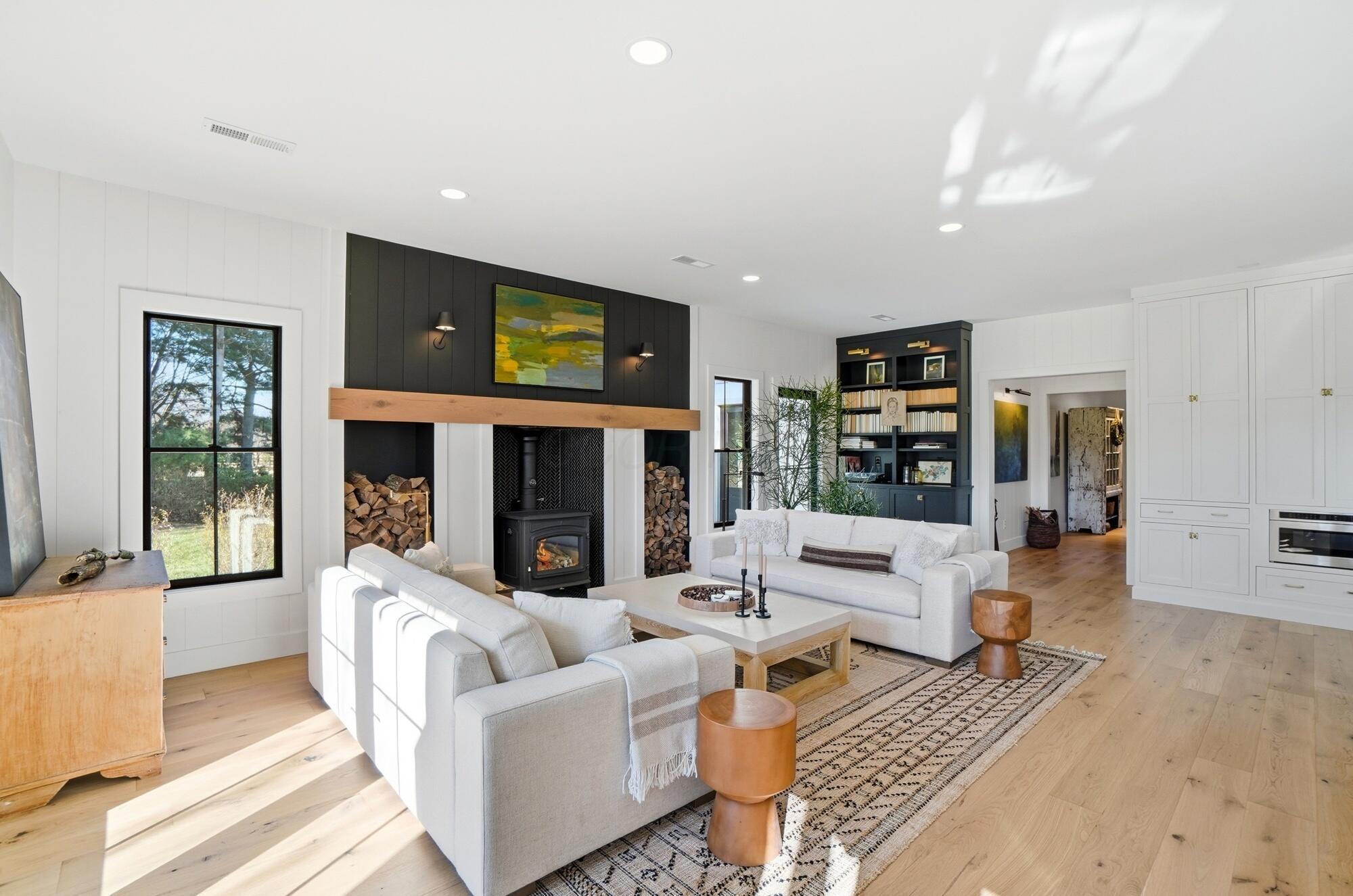 3411 Bunty Station Road