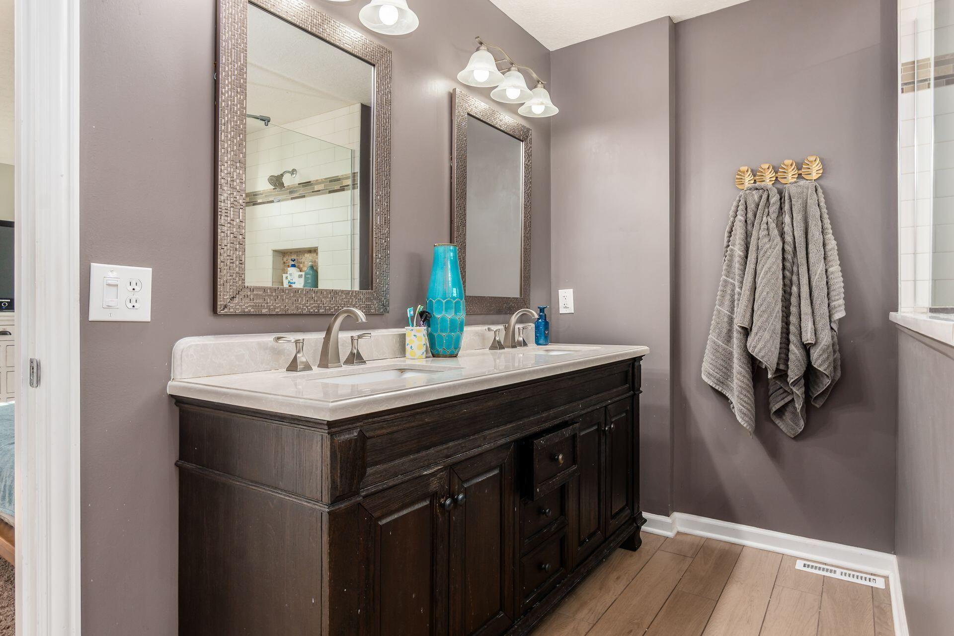 5114 Thornwood Drive