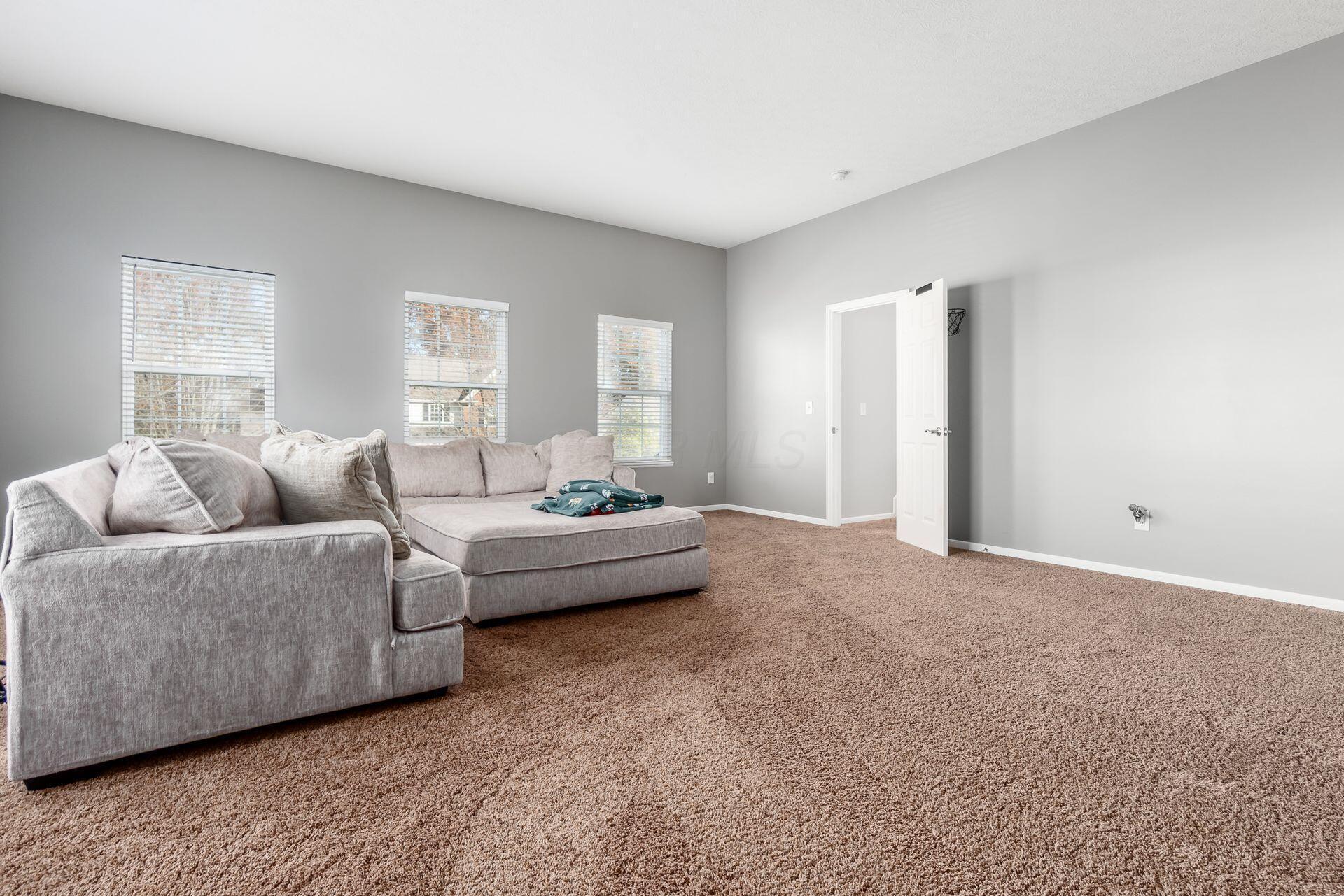 5114 Thornwood Drive