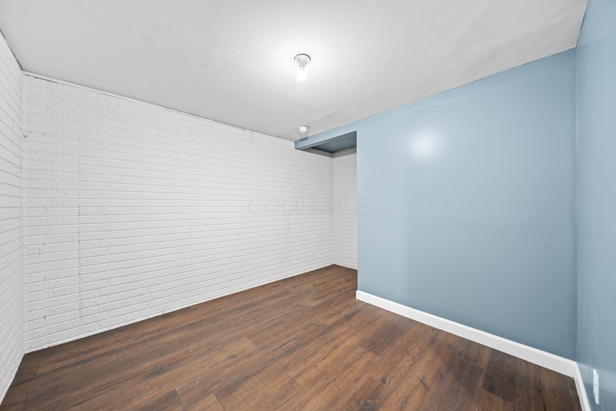 1219 Park Drive, 3501 3501