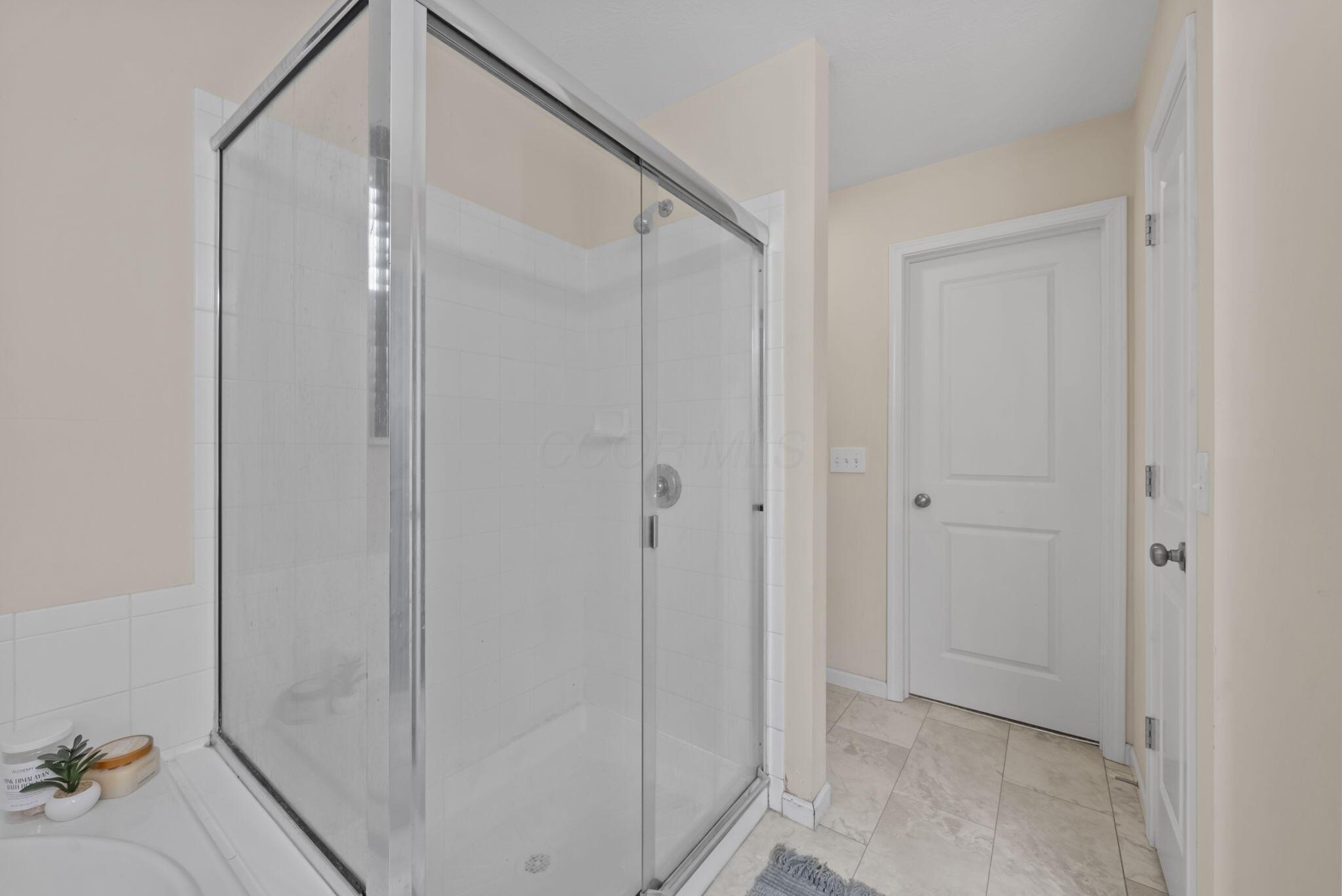 543 Sunbury Meadows Drive