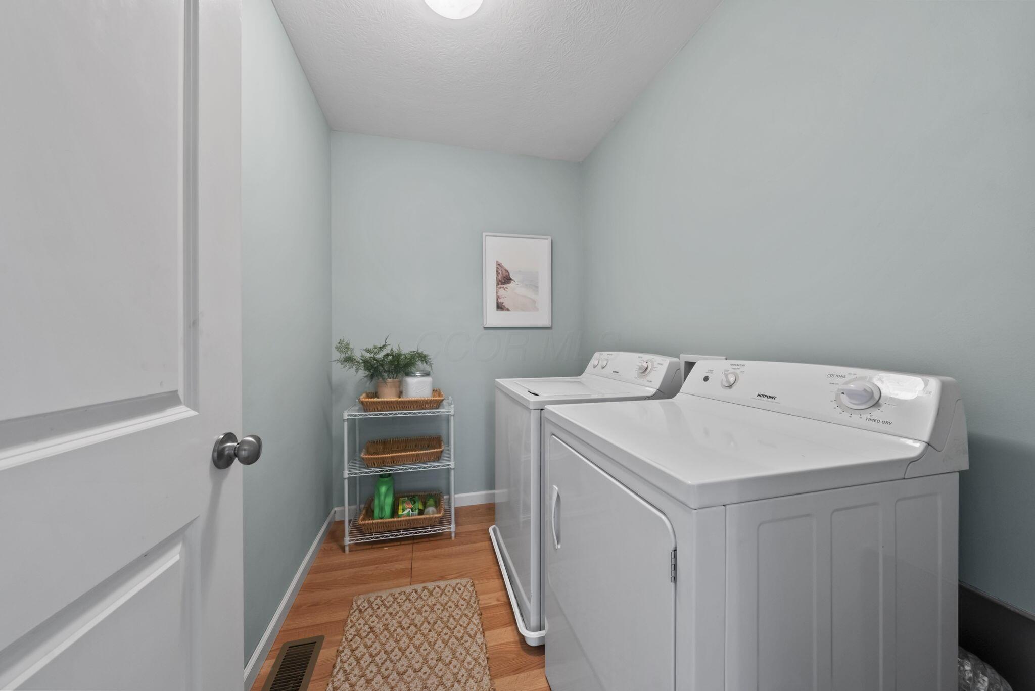 543 Sunbury Meadows Drive