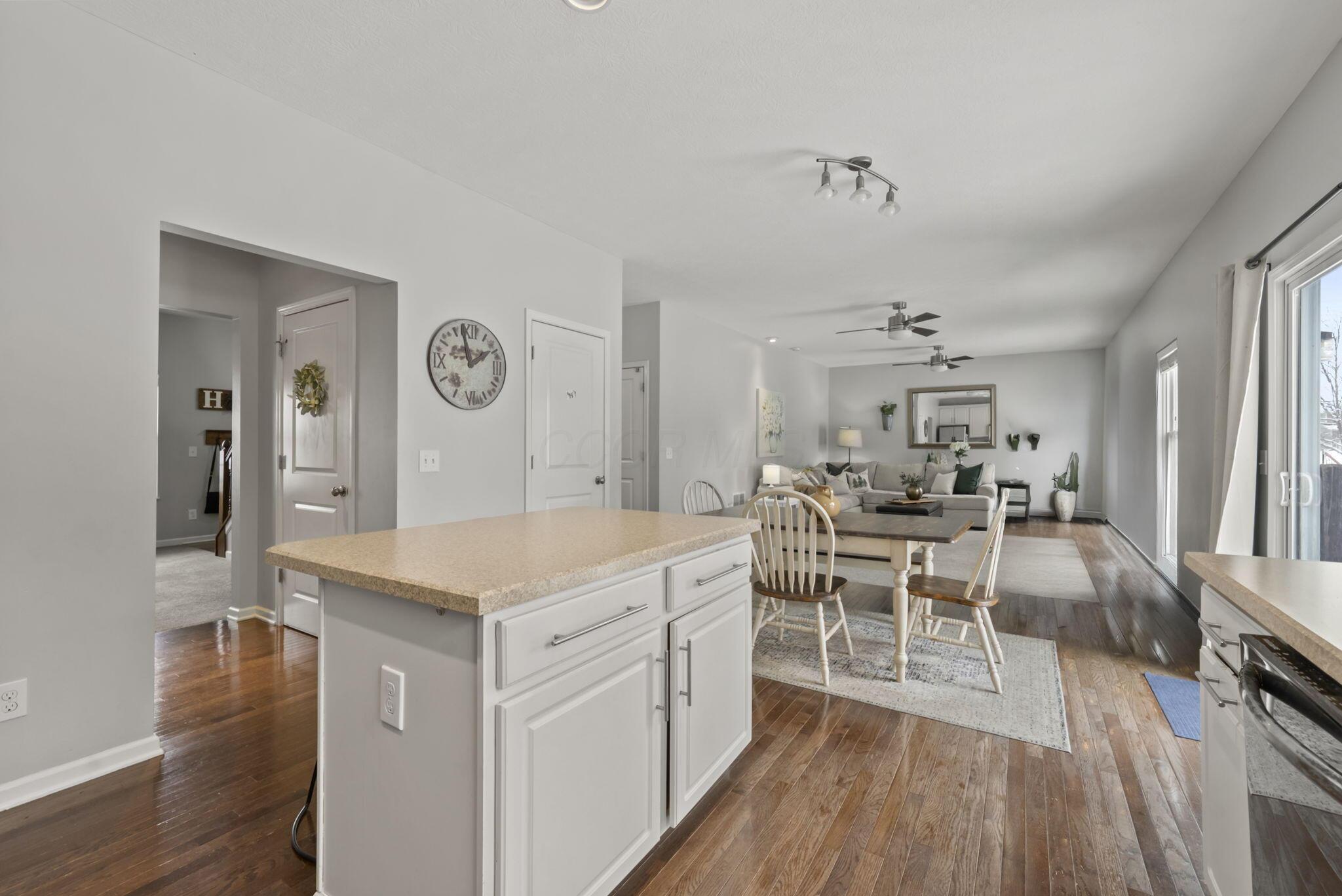 543 Sunbury Meadows Drive