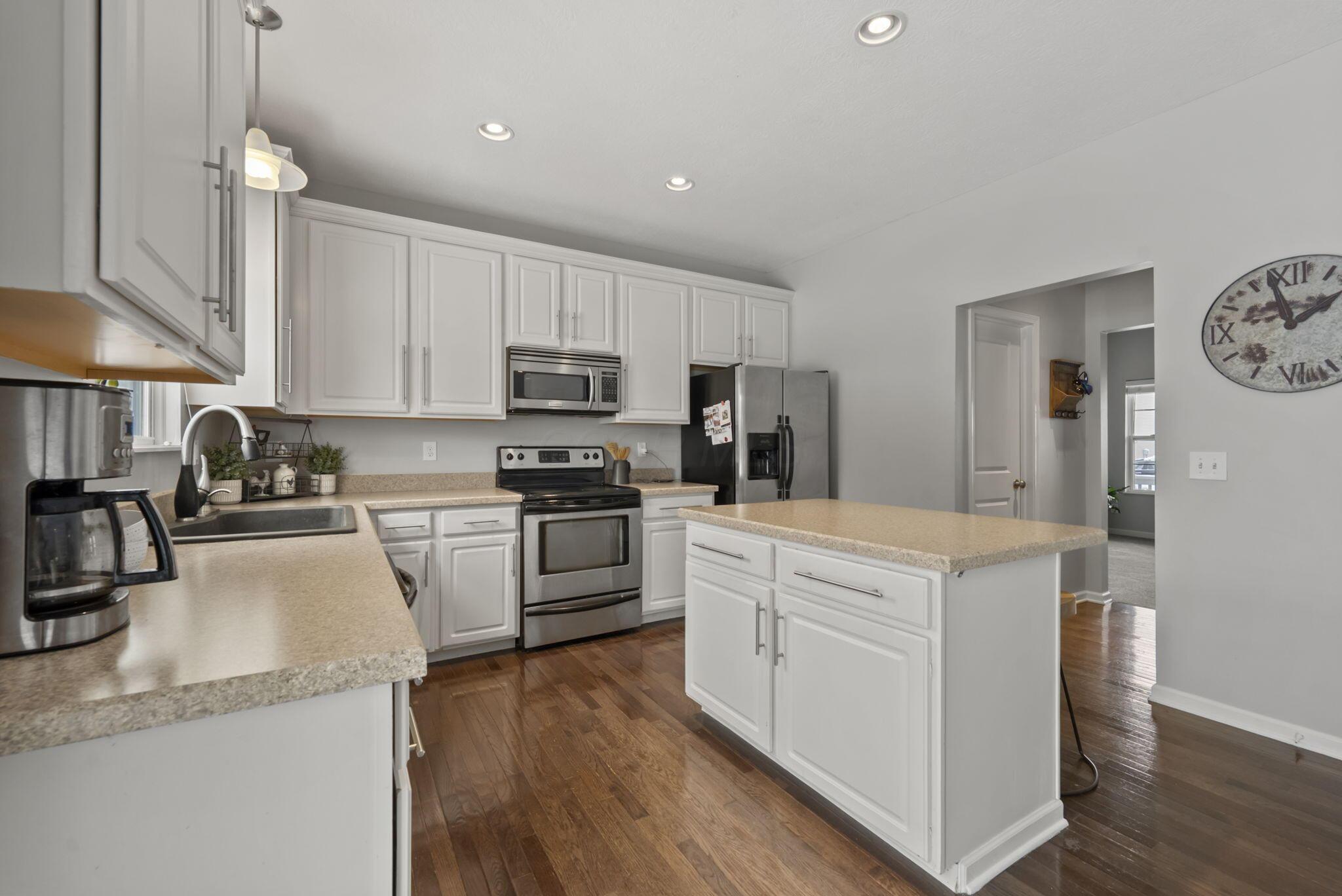 543 Sunbury Meadows Drive