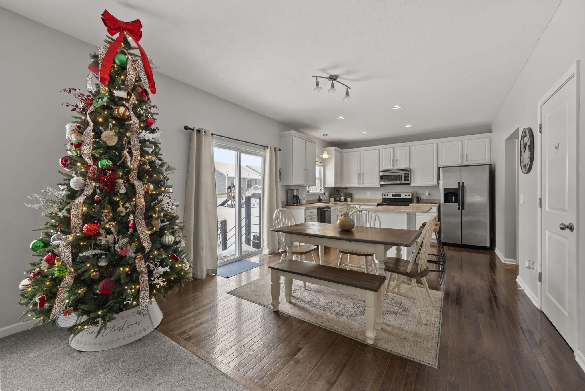 543 Sunbury Meadows Drive