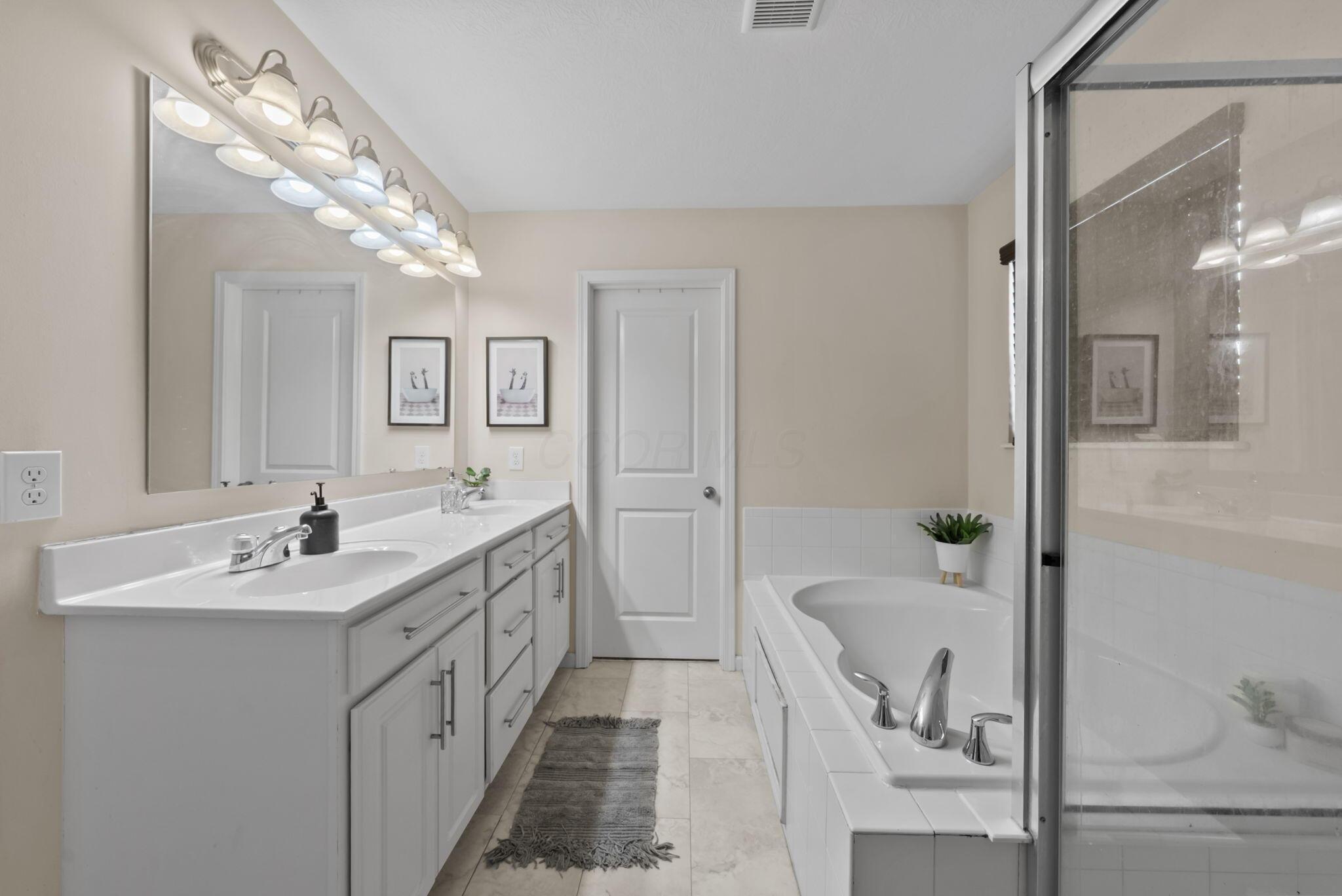 543 Sunbury Meadows Drive