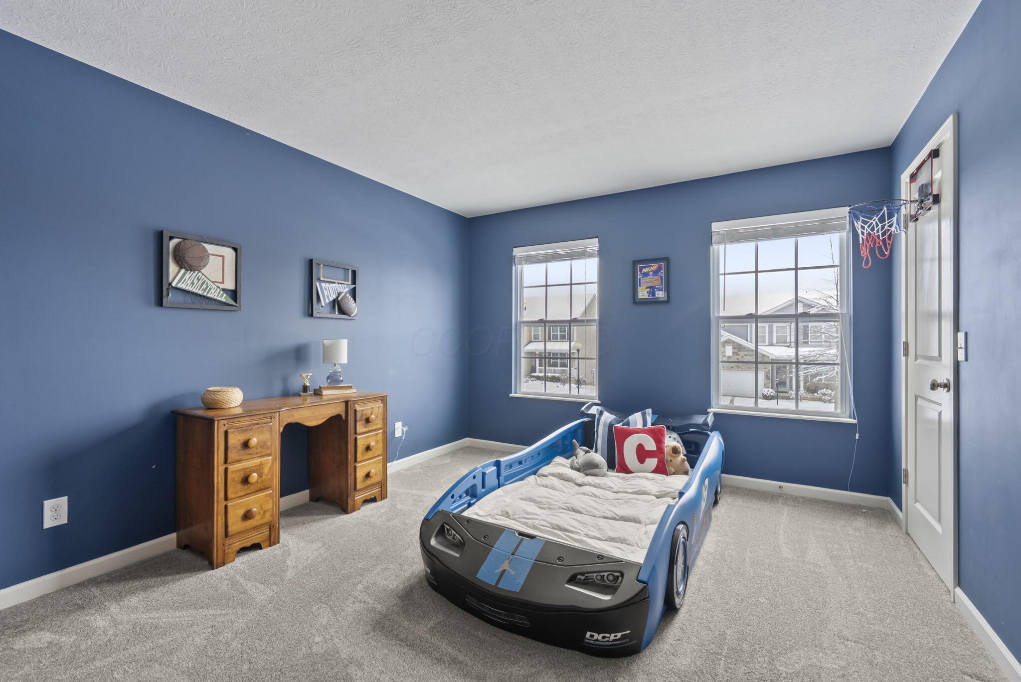 543 Sunbury Meadows Drive