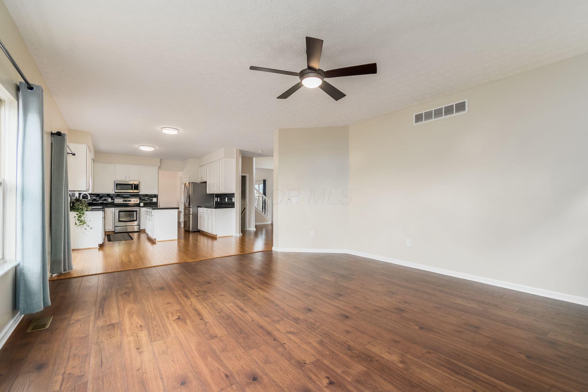 7916 Bridge Crossing Court