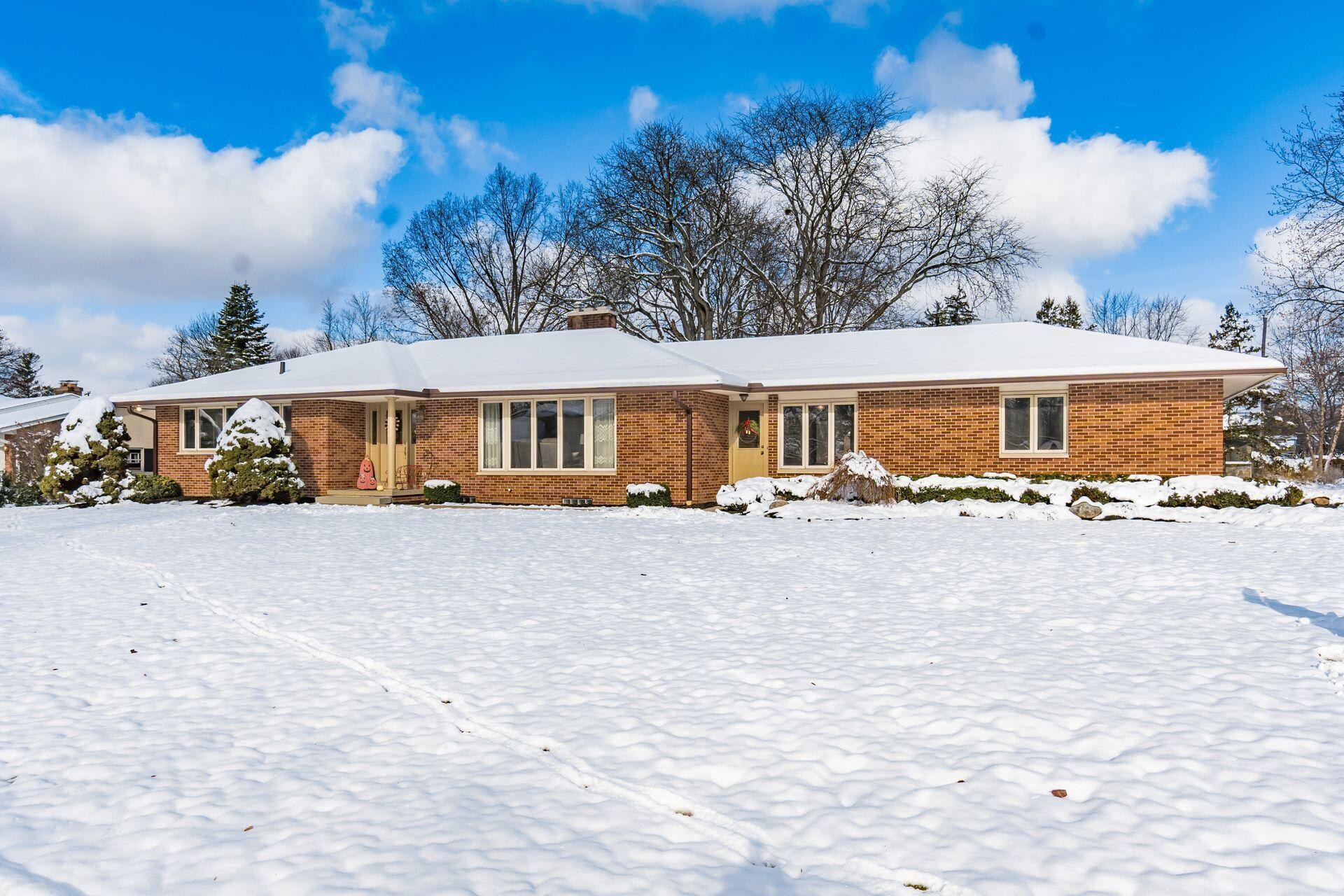 3959 Woodbridge Road