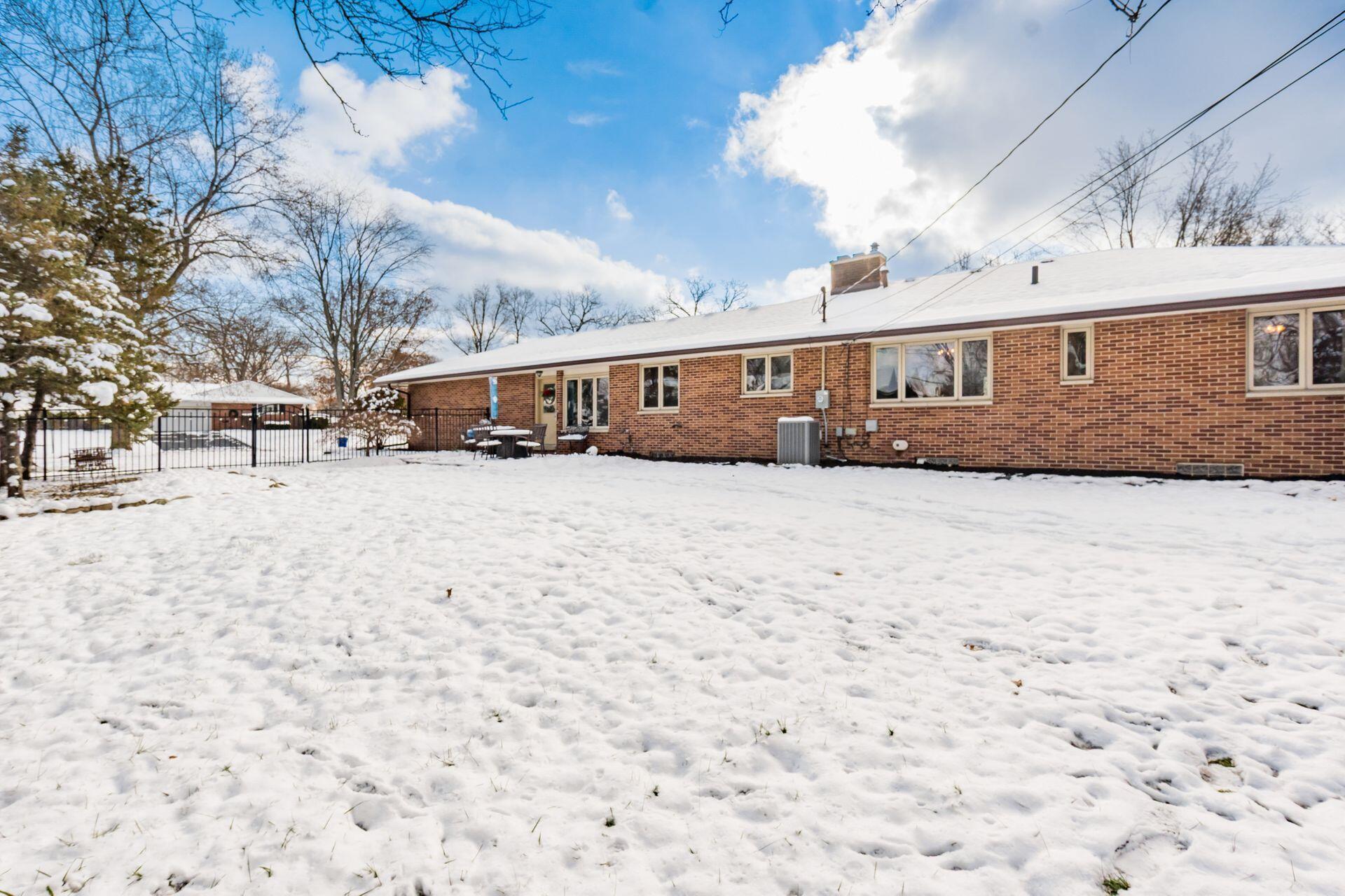 3959 Woodbridge Road