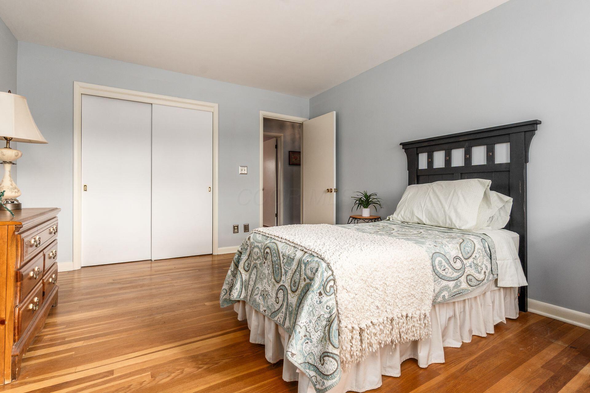 3959 Woodbridge Road