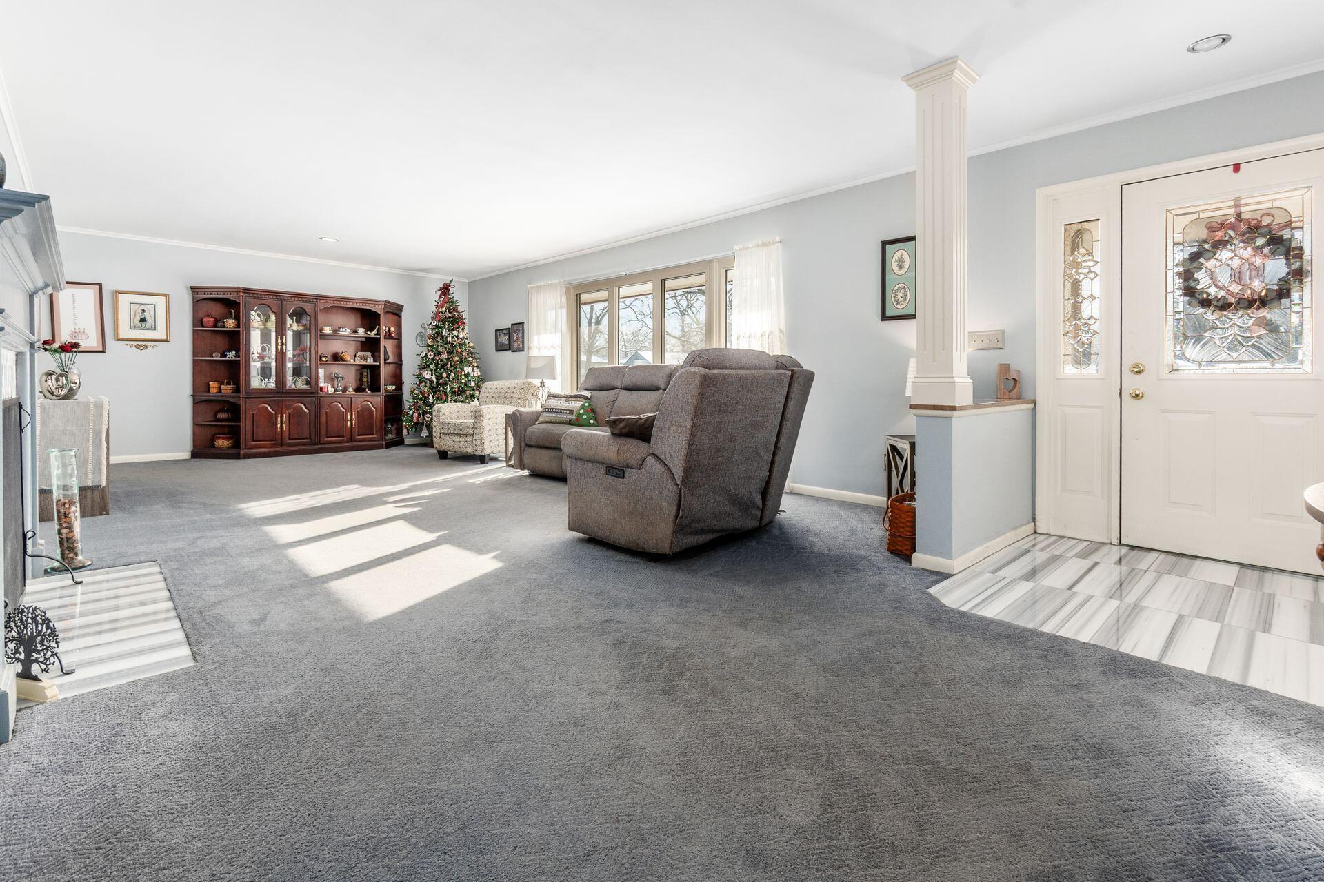 3959 Woodbridge Road