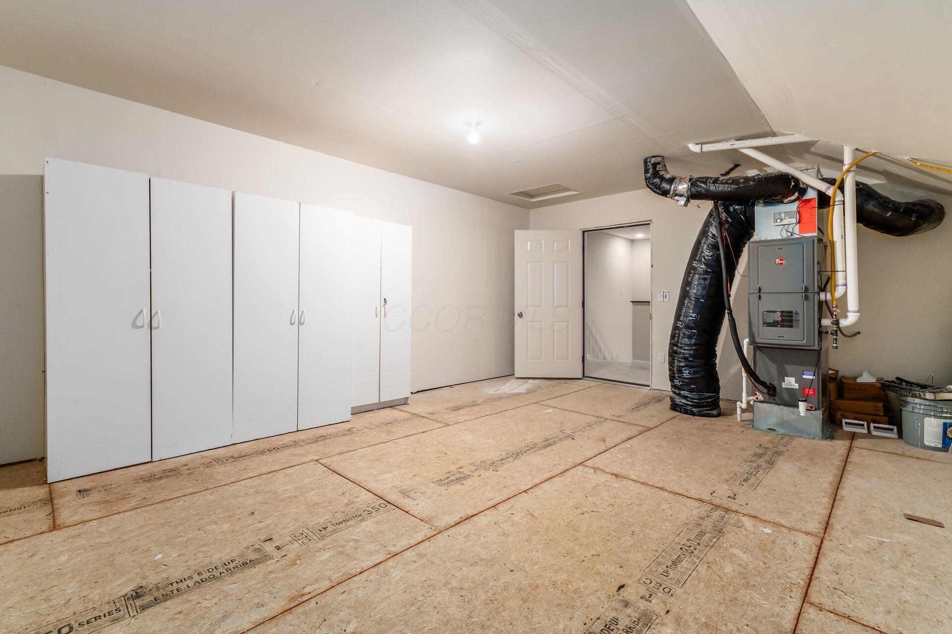 937 Governors Circle