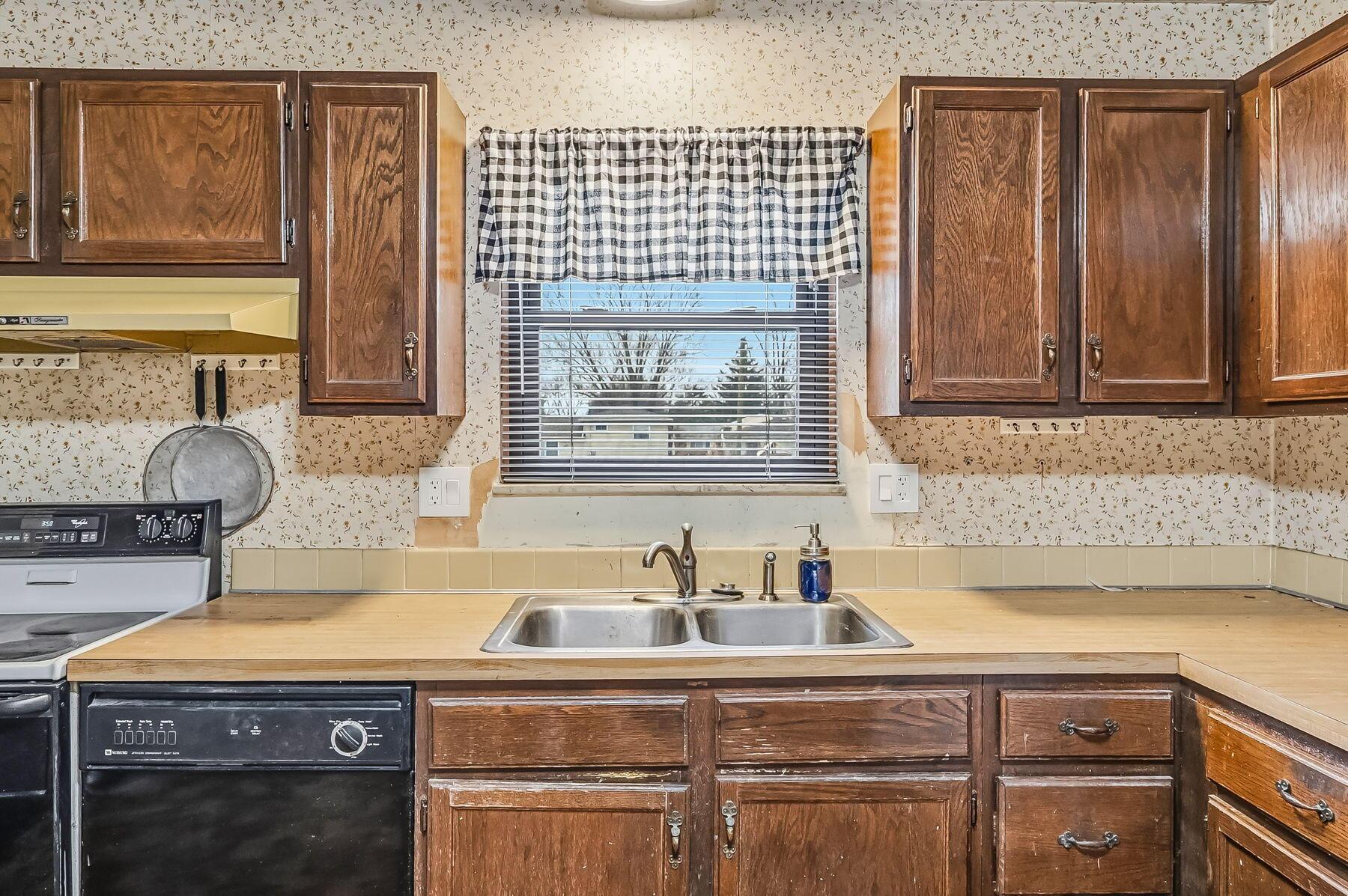 1116 Timberbank Lane