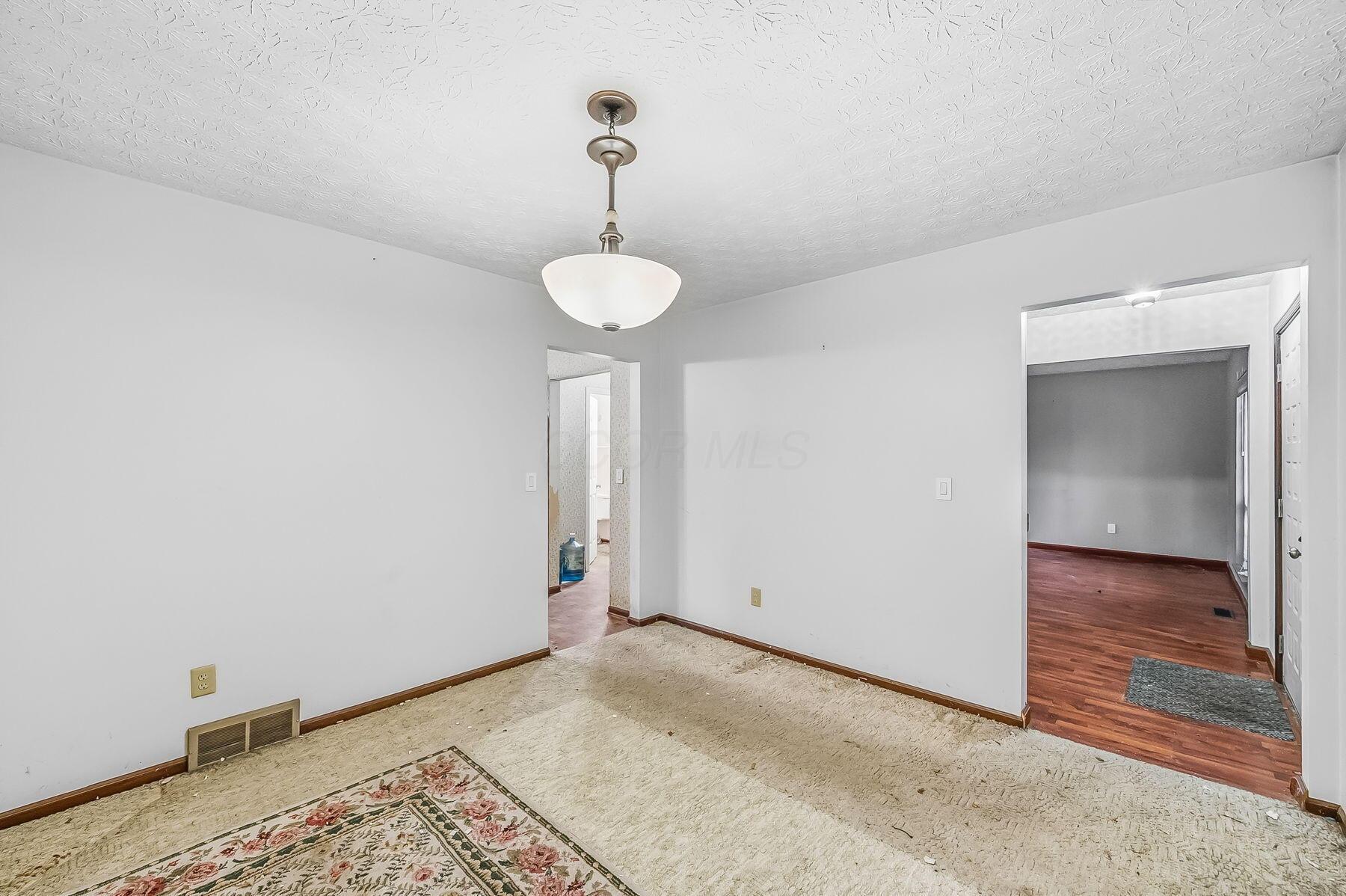 1116 Timberbank Lane