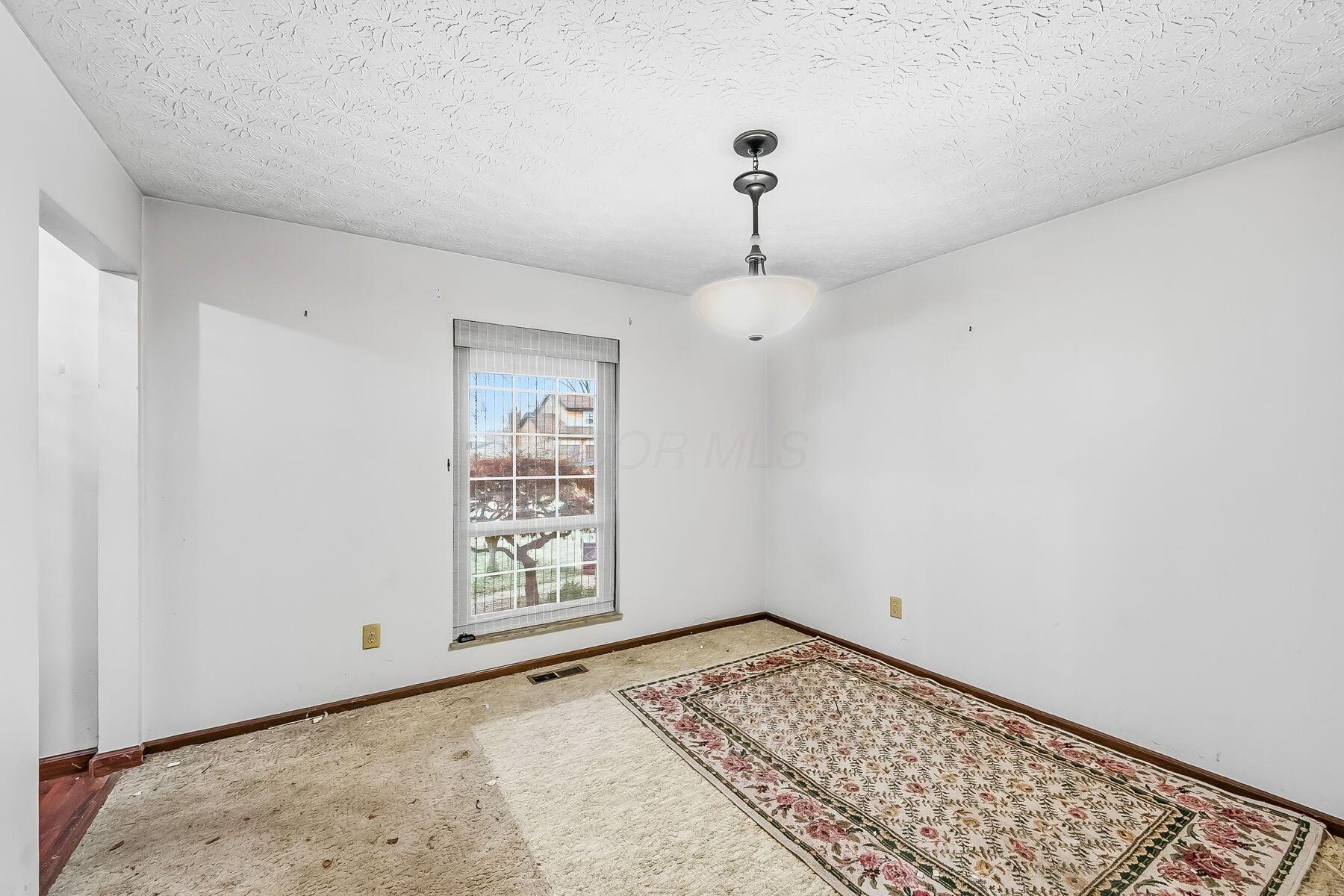1116 Timberbank Lane